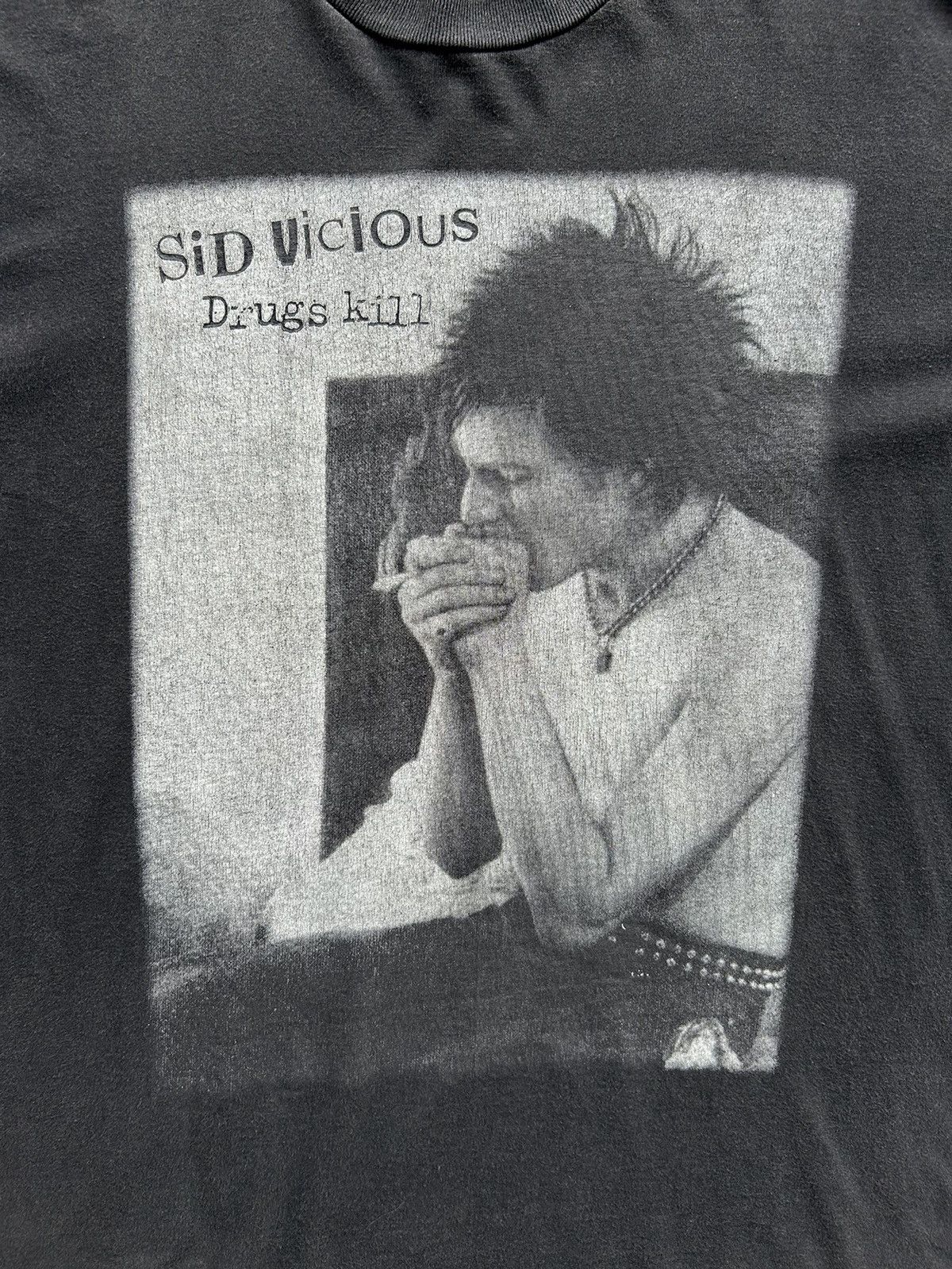 Band Tees × Vintage Vintage Sid vicious drugs kill Size US L / EU 52-54 / 3 - 3 Thumbnail