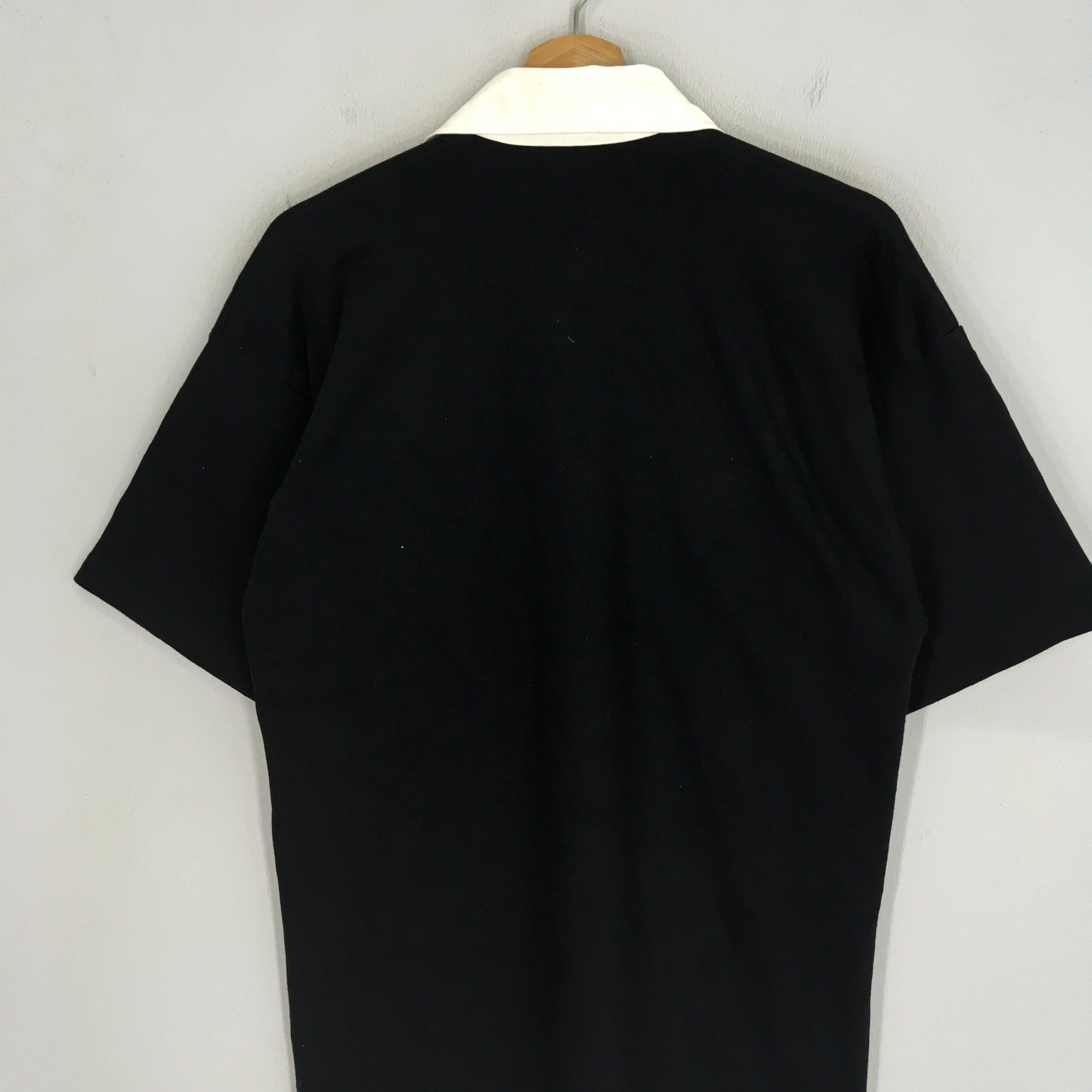 Canterbury of New Zealand Vintage 90's Canterbury Of New Zealand All Black Polo Shirt Size US S / EU 44-46 / 1 - 10 Thumbnail