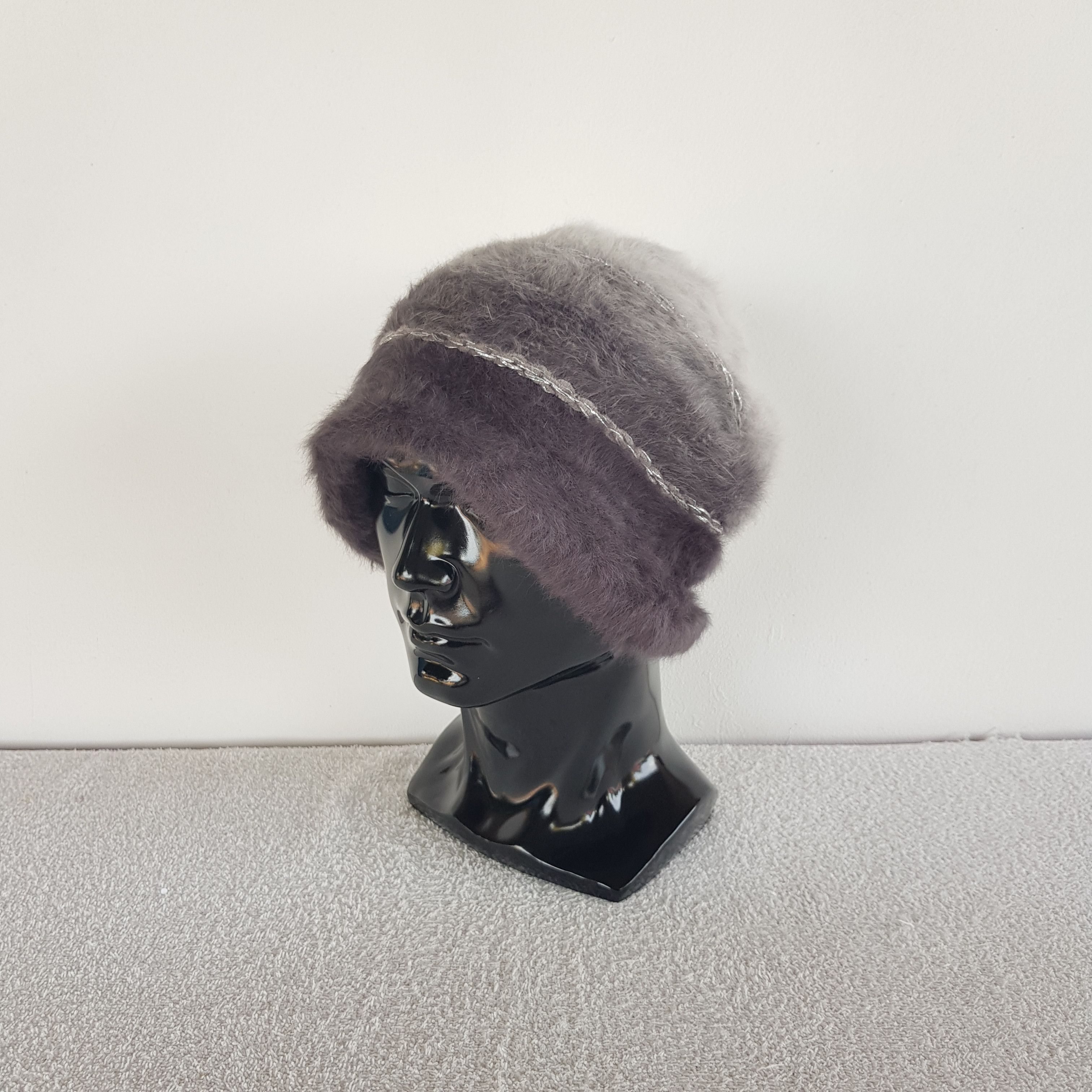 Other Vintage Japanese Wool Beanie Faux Fur Snow Caps Hats. Size ONE SIZE - 1 Thumbnail
