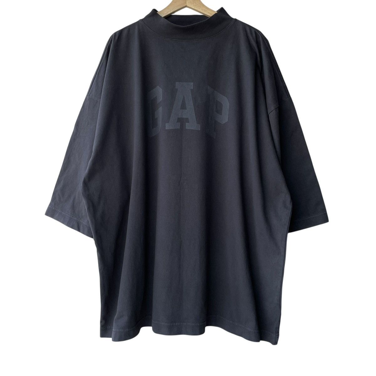 Balenciaga × Gap × Yeezy Yeezy X GAP 2022 3/4 Black Dove Oversize Tee Size US M / EU 48-50 / 2 - 2 Thumbnail