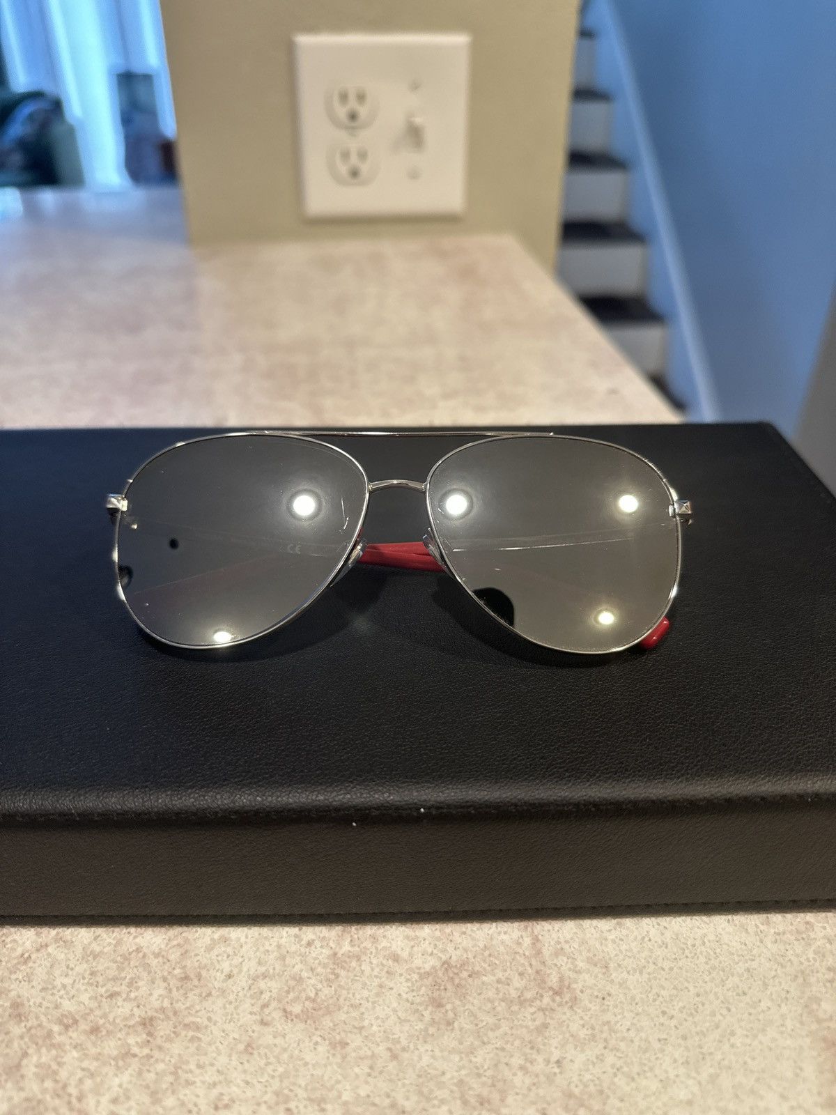 Silver Mirrored Aviator Sunglasses