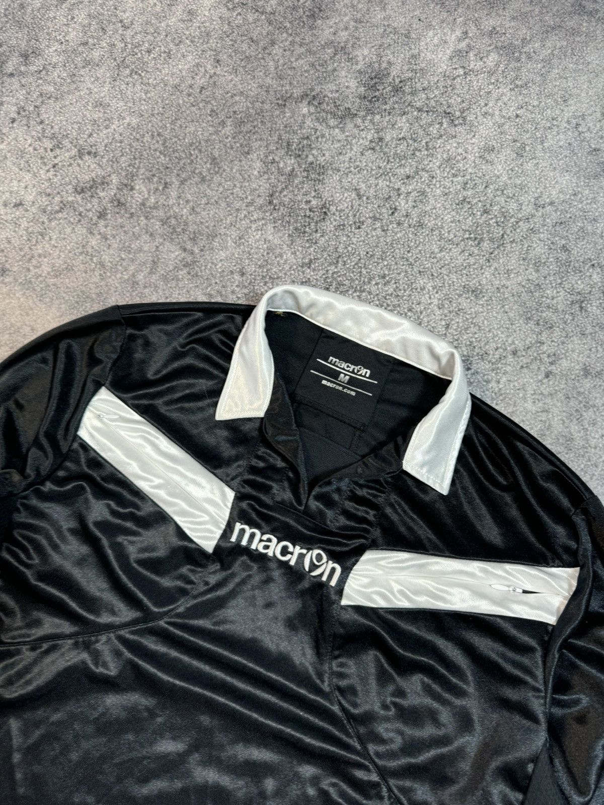 Vintage Vintage Soccer Long Jersey Macron Streetwear Rare M Style Size US M / EU 48-50 / 2 - 2 Thumbnail