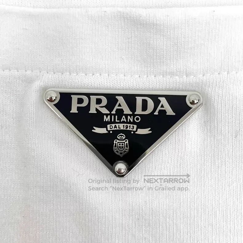 Prada Prada 23 white triangle cotton round-neck short-sleeved T- Size M / US 6-8 / IT 42-44 - 5 Thumbnail