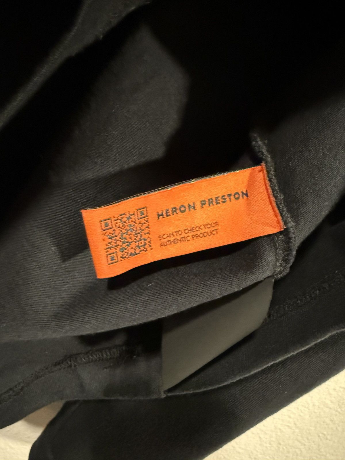 Heron Preston Heron Preston Mockneck Logo Detail L/S Tee Size US L / EU 52-54 / 3 - 5 Thumbnail