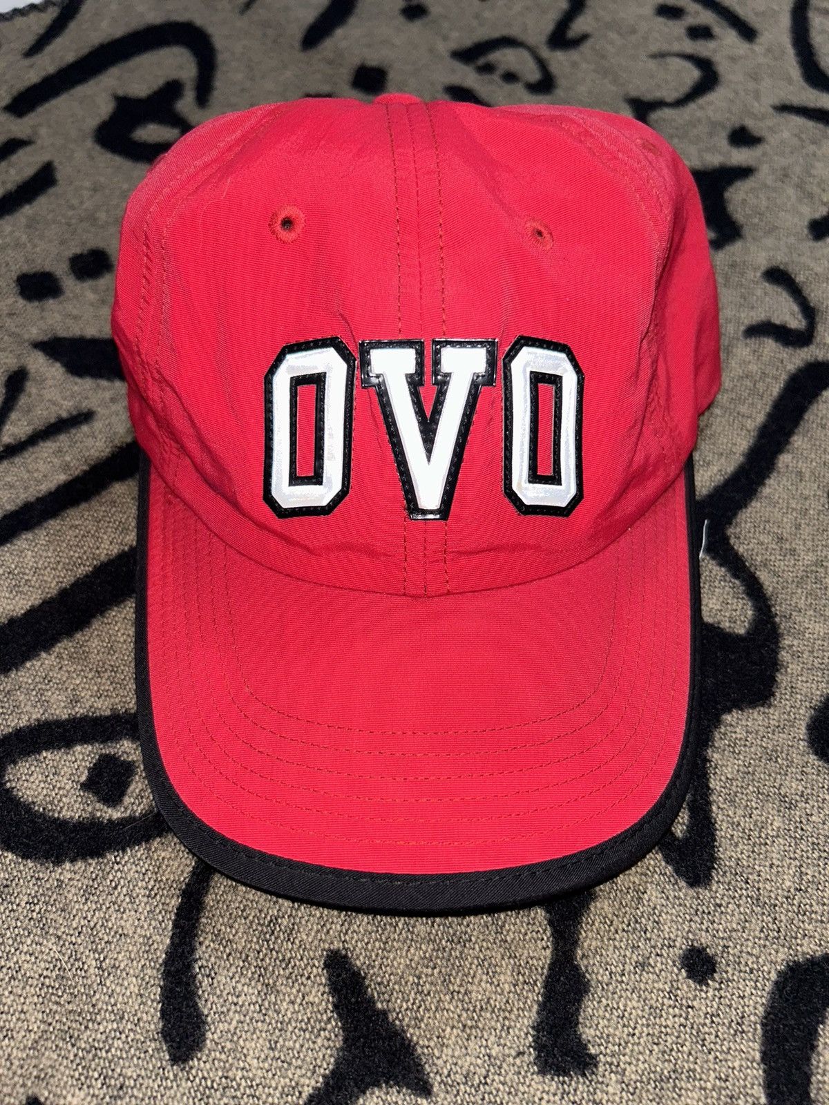October's Very Own 2017 OVO Runner Nylon Hat Size ONE SIZE - 2 Thumbnail