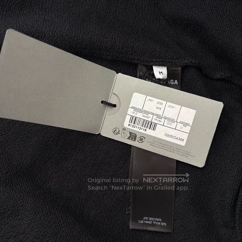 Balenciaga Balenciaga Black Manchester United Jersey Hoodie Zip-Up Ja Size US M / EU 48-50 / 2 - 5 Thumbnail
