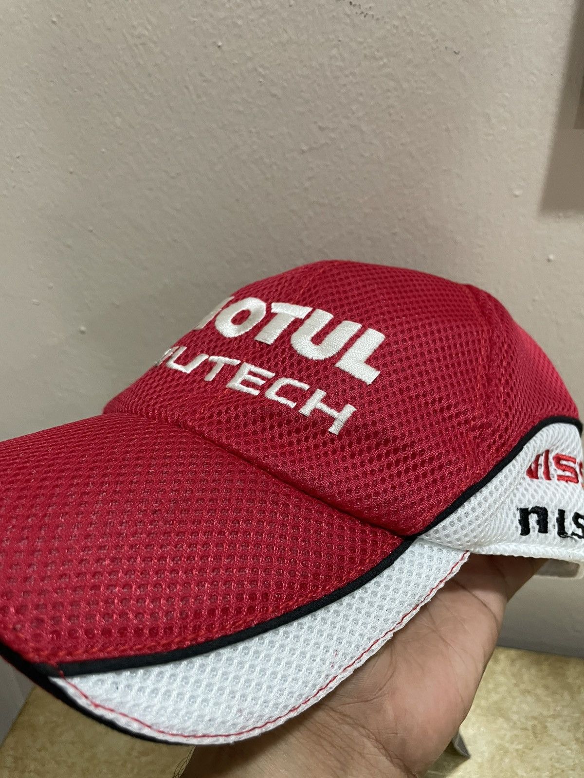 Formula 1 NISSAN NOSMO GT-R SKYLINE JDM MOTUL OIL MOTORSPORTS RED Size ONE SIZE - 6 Thumbnail