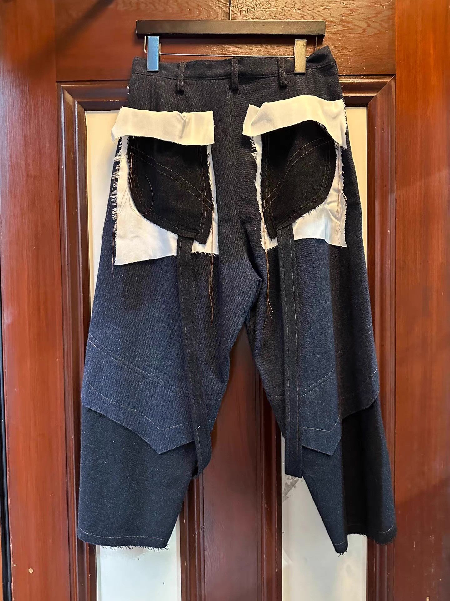 Sulvam SULVAM FW23 Men’s Navy Wool‑Denim Wide Cropped Pants Ｑ25 Size US 34 / EU 50 - 2 Thumbnail