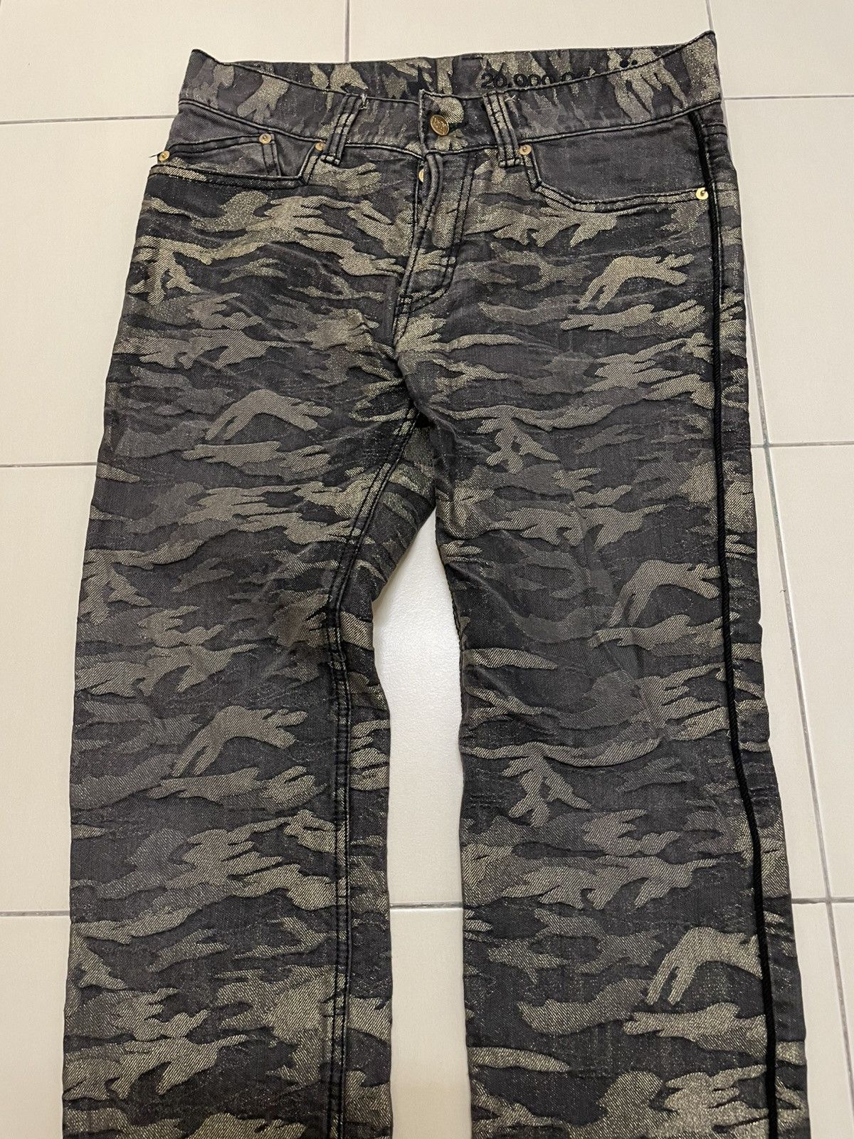 Japanese Brand 20MF 20,000,000 Fragments 'TroisO' Golden Tiger Stripe Jeans Size US 32 / EU 48 - 3 Thumbnail