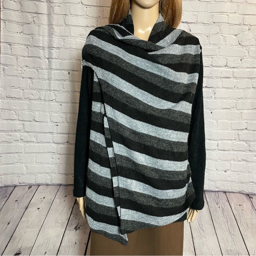 Other Panitti Striped Zip Detail Black Grey Sweater Cardigan Size Size M / US 6-8 / IT 42-44 - 3 Thumbnail