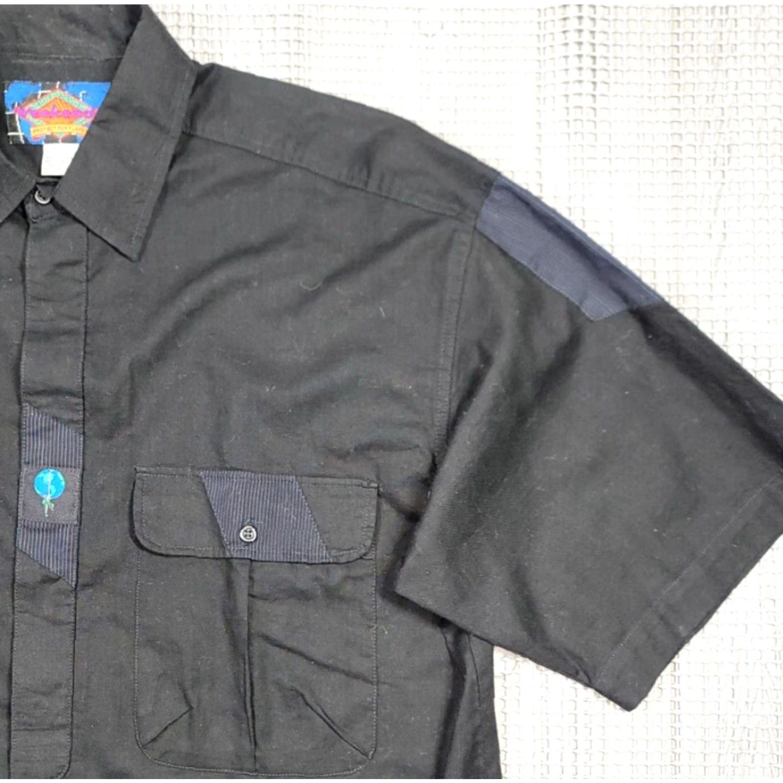 Vintage VINTAGE Weekends Shirt Men L Black Cotton Canvas Button-Up Embroidered Logo 90s Earth Day Military Casual Modern Fit Size US 33 - 3 Thumbnail