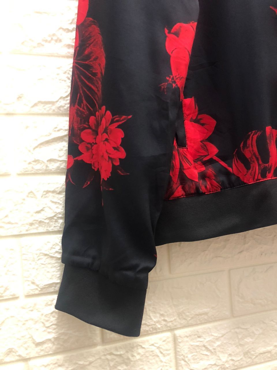 Vintage Zara Jacquard Jacket Bomber Varsity black red flora Size US XL / EU 56 / 4 - 6 Thumbnail