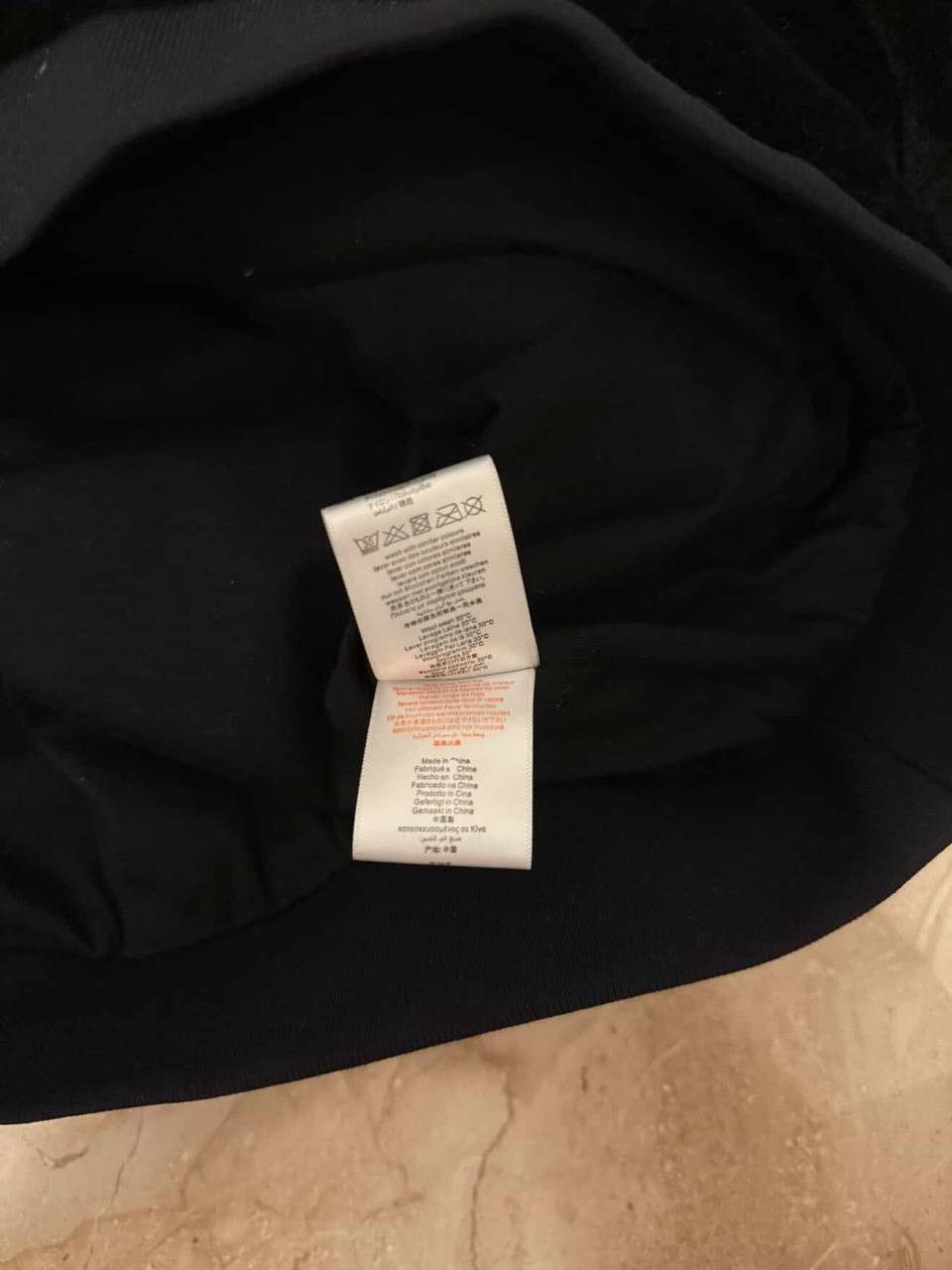 Givenchy Givenchy Faux-Shearling Sweatshirt Size XS / US 0-2 / IT 36-38 - 9 Thumbnail