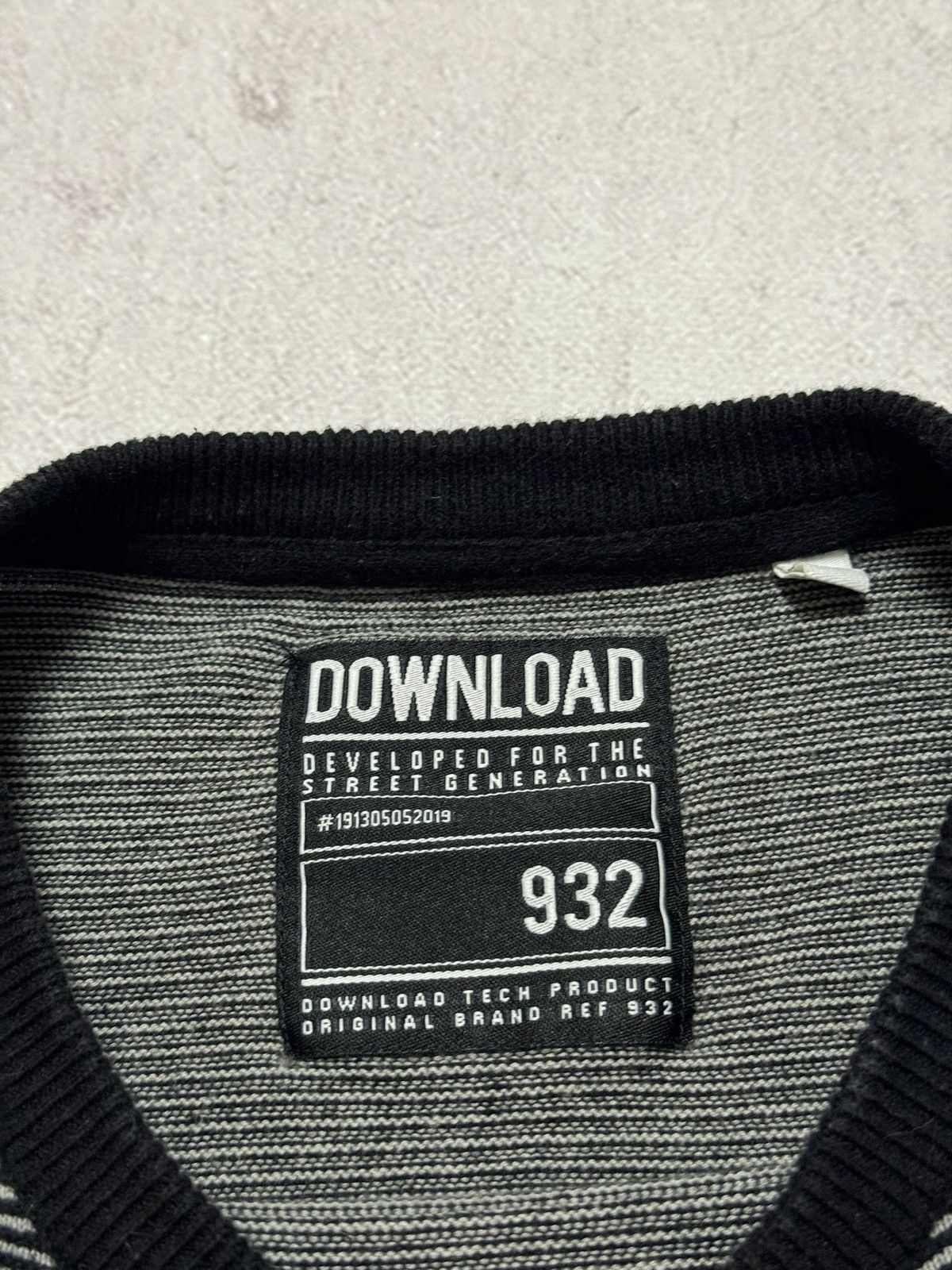 Vintage Vintage NYC New York Sweater Big Logo Avant-Garde Y2K 90s Size US S / EU 44-46 / 1 - 6 Thumbnail