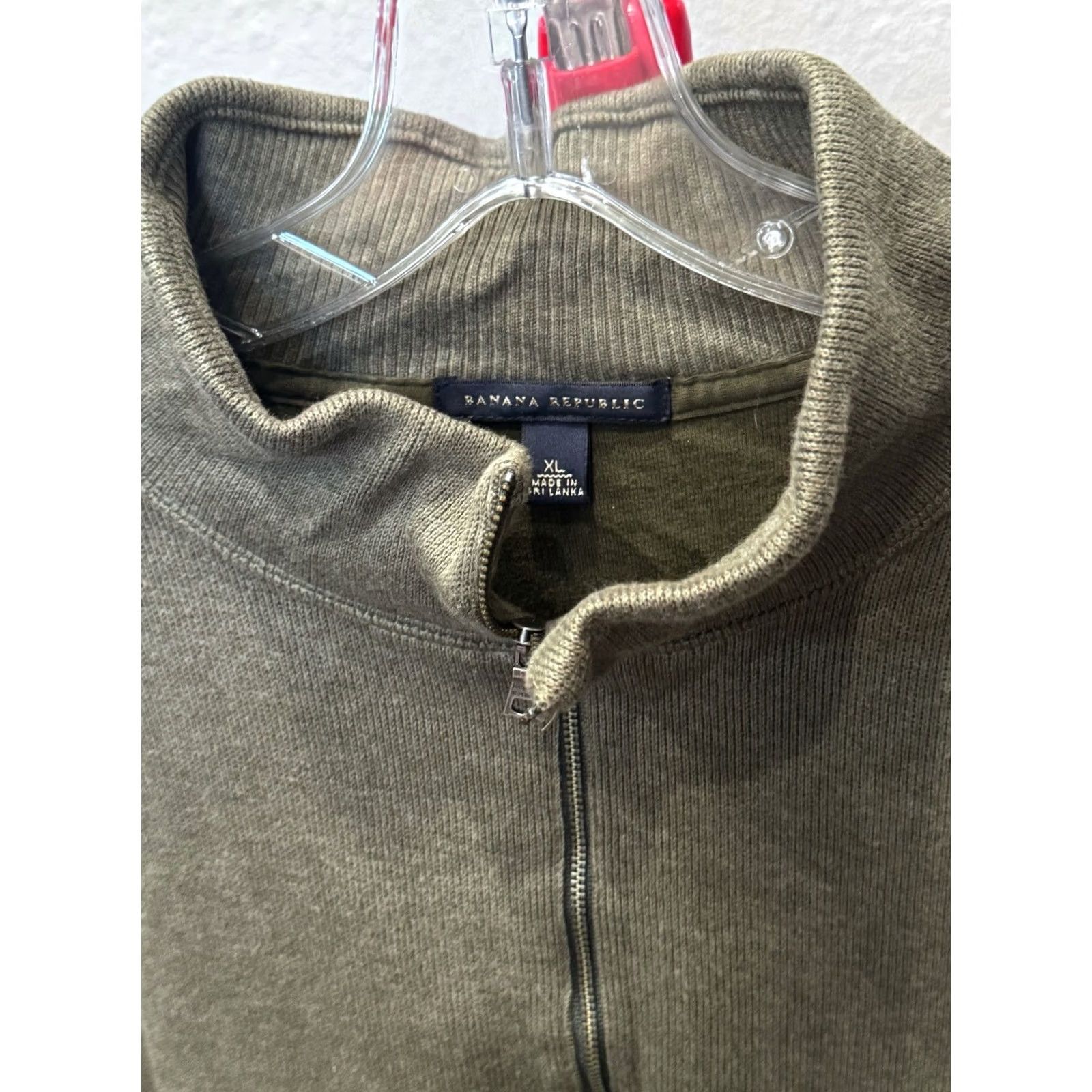 Banana Republic Banana Republic Field Green Zippered SWEATER XL Extra Large Mens Shirt Size US XL / EU 56 / 4 - 3 Thumbnail
