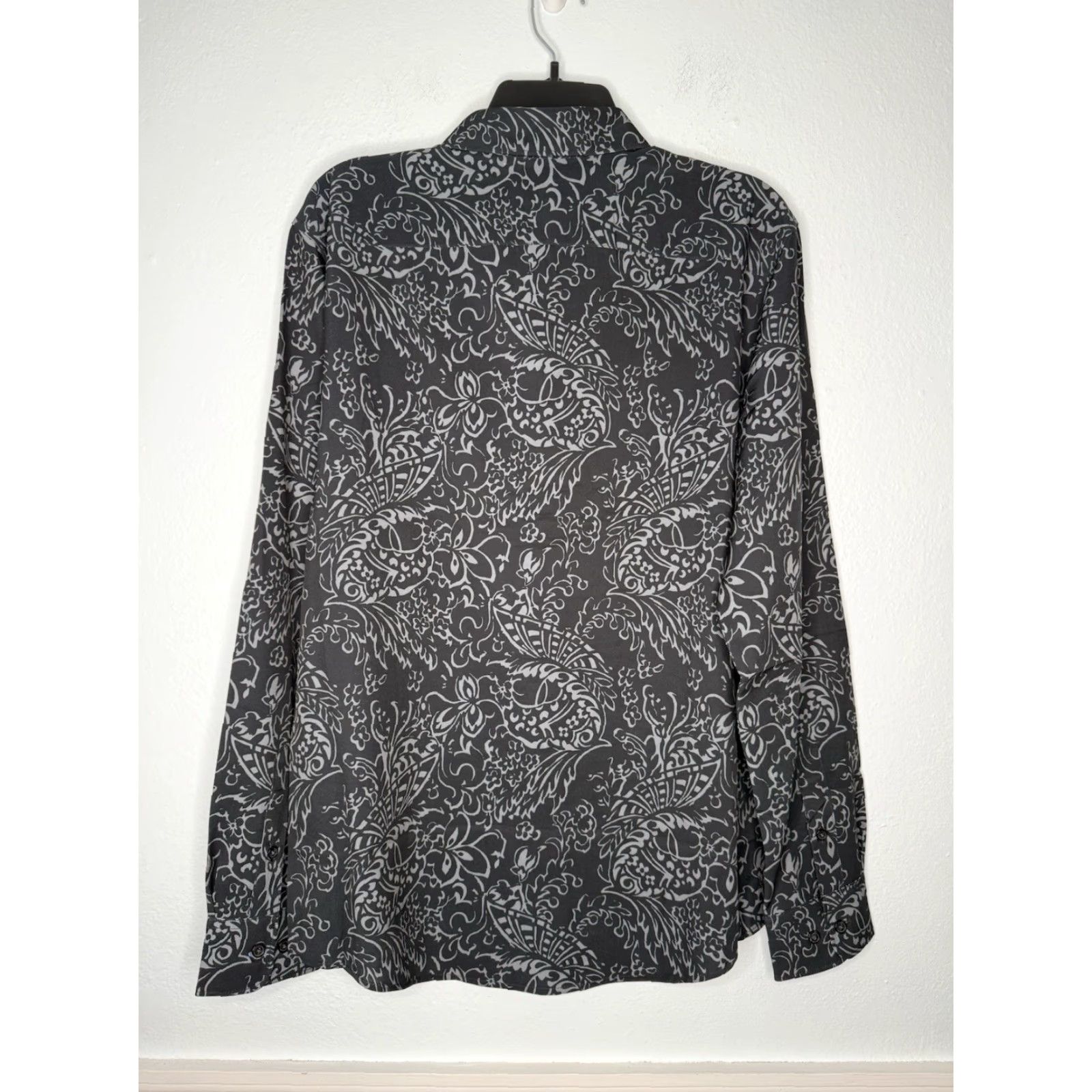 Perry Ellis Perry Ellis Mens Shirt Regular Slim Dress Shirt Long Sleeve Black 22" Chest 30" Long NWT Motion Stretch Floral Print Size US M / EU 48-50 / 2 - 2 Thumbnail