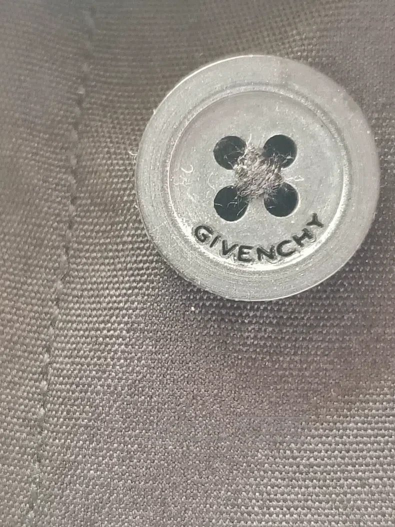 Givenchy Givenchy SizeOS Men's Shirt Size US M / EU 48-50 / 2 - 6 Thumbnail