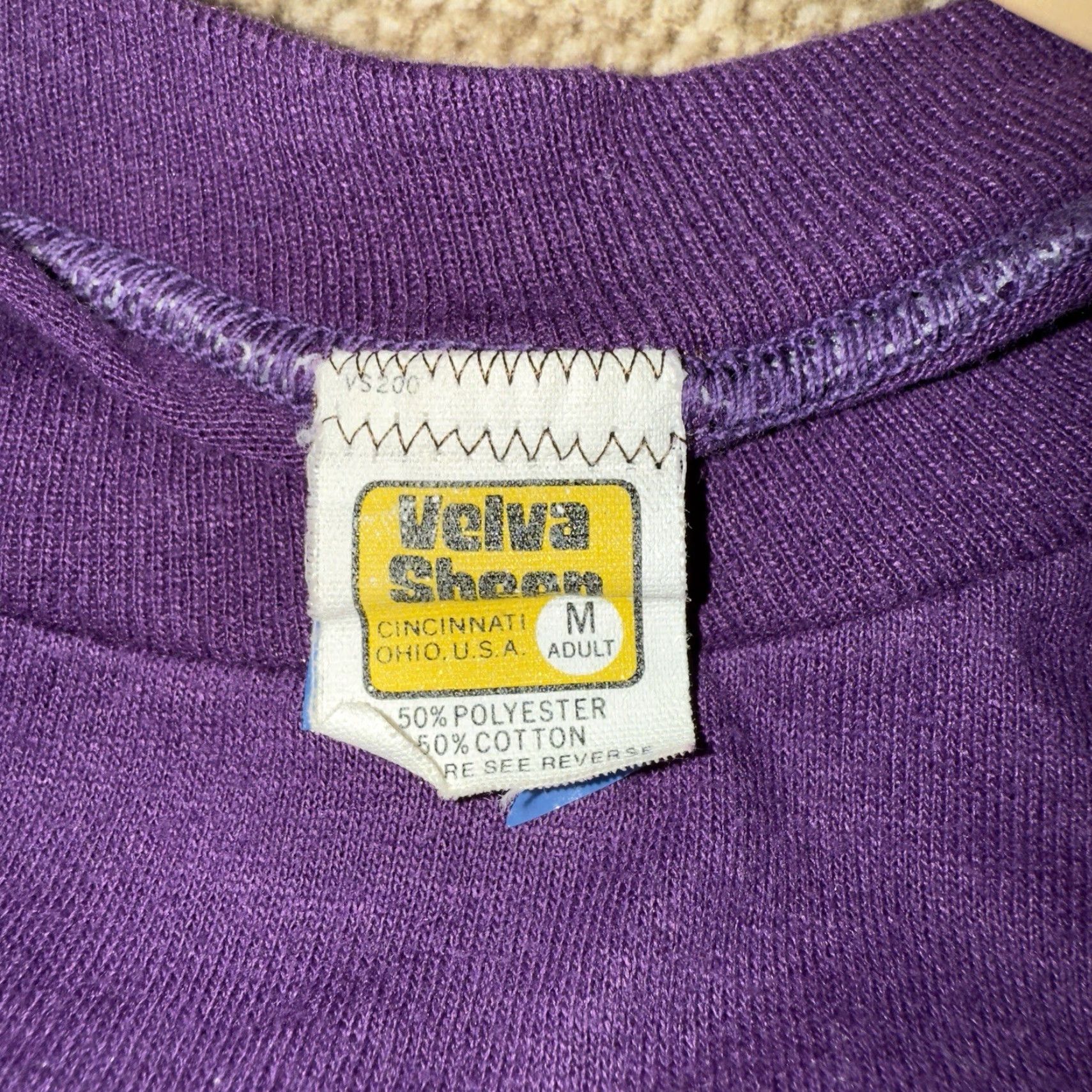 Velva Sheen VTG Velva Sheen Purple Republic Graphic Tee Unisex M USA SINGLE STITCH Shirt Adults Purple USA Graphic Tee Mens Womens Size US M / EU 48-50 / 2 - 4 Thumbnail