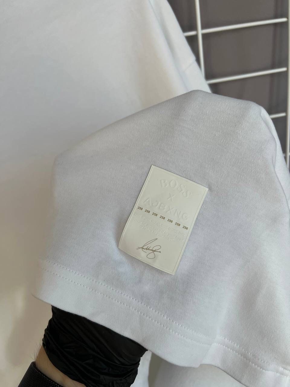 Hugo Boss Boss X Ajbxng Woven Cotton T-Shirt Mens Size S/M Relaxed Fit Size US S / EU 44-46 / 1 - 9 Thumbnail