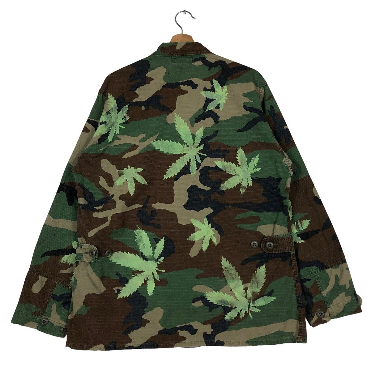 Japanese Brand 🔥Camo Jacket Multi Pocket Cargo Front Street Made in Italy Size US M / EU 48-50 / 2 - 8 Thumbnail