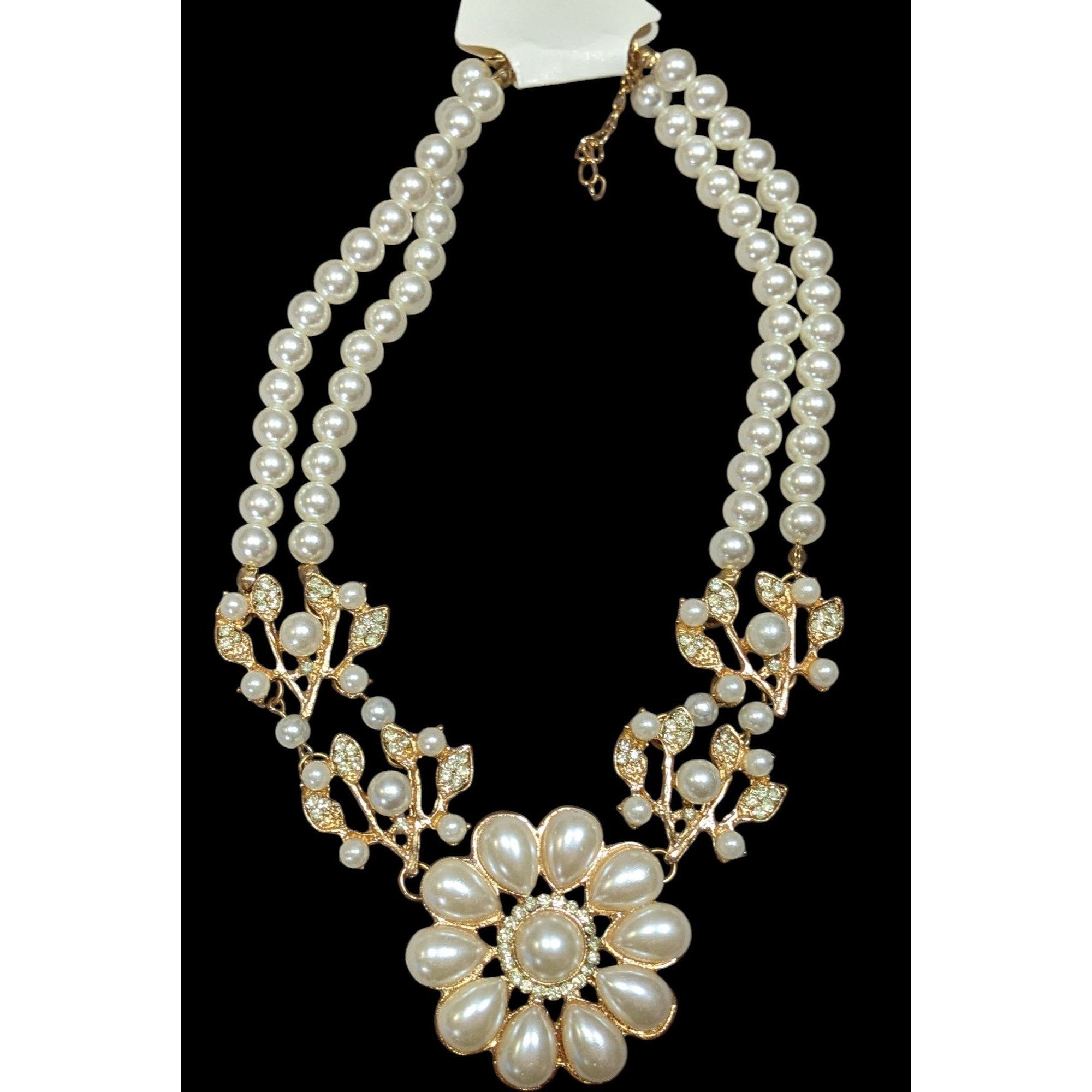 Other Elegant Glam Floral Faux Pearl And Rhinestone Necklace Size ONE SIZE - 1 Thumbnail