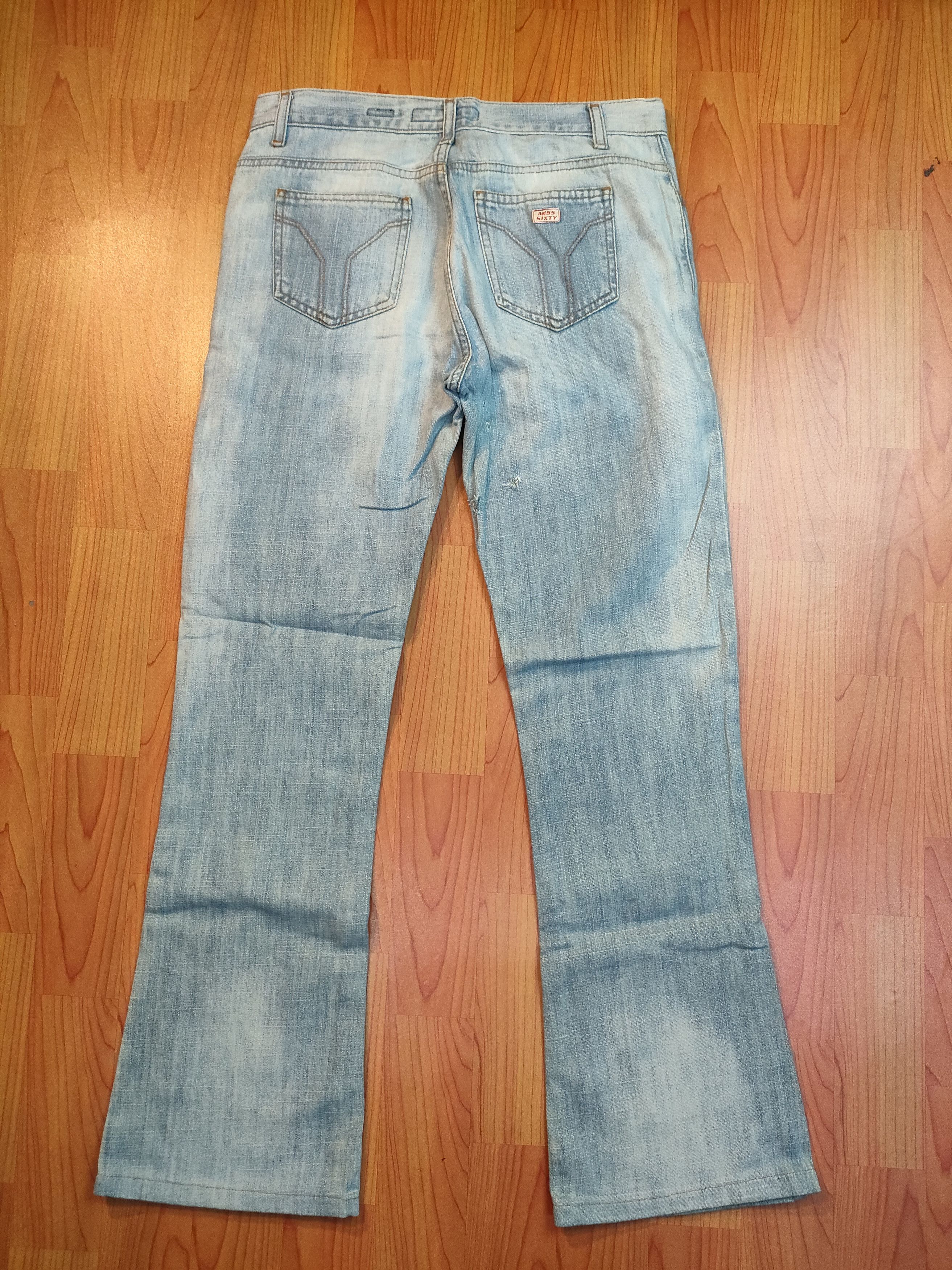 Miss Sixty Distressed Miss Sixty Flare Jeans Size 28" / US 6 / IT 42 - 3 Thumbnail