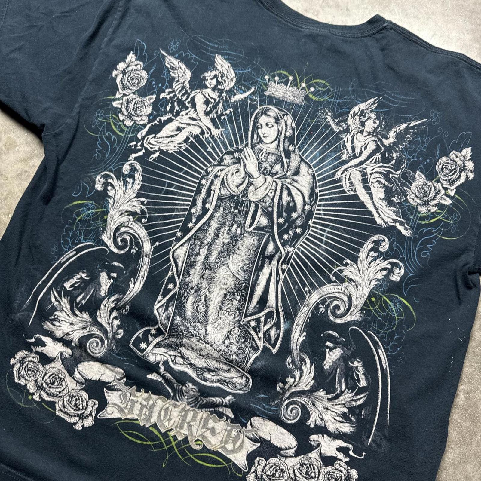 Gildan Virgen De Guadalupe All Over Print Vintage Y2k T-Shirt Size US XL / EU 56 / 4 - 4 Thumbnail
