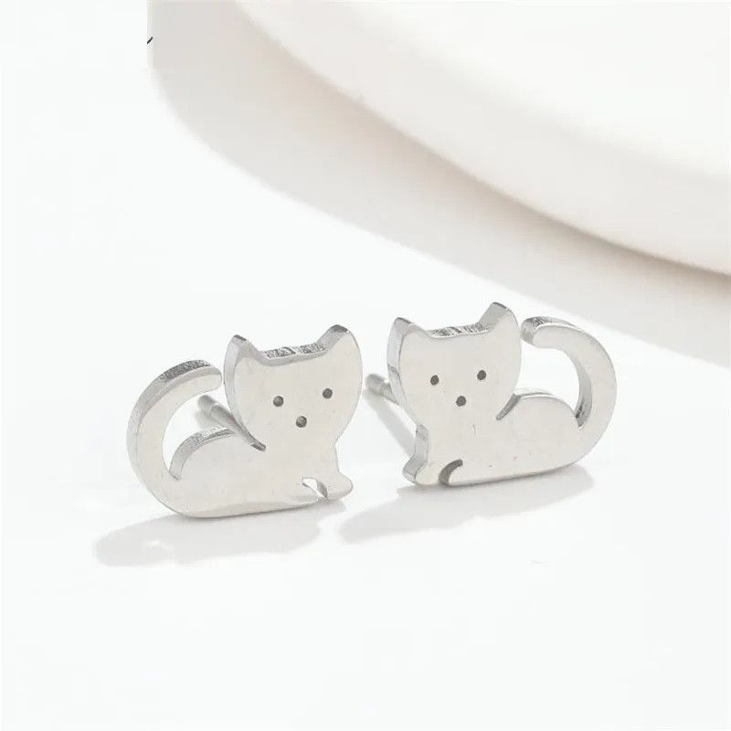 Jewelry Lovely Cat Mini Stud Earrings Charm Earring Gift Size ONE SIZE - 1 Preview