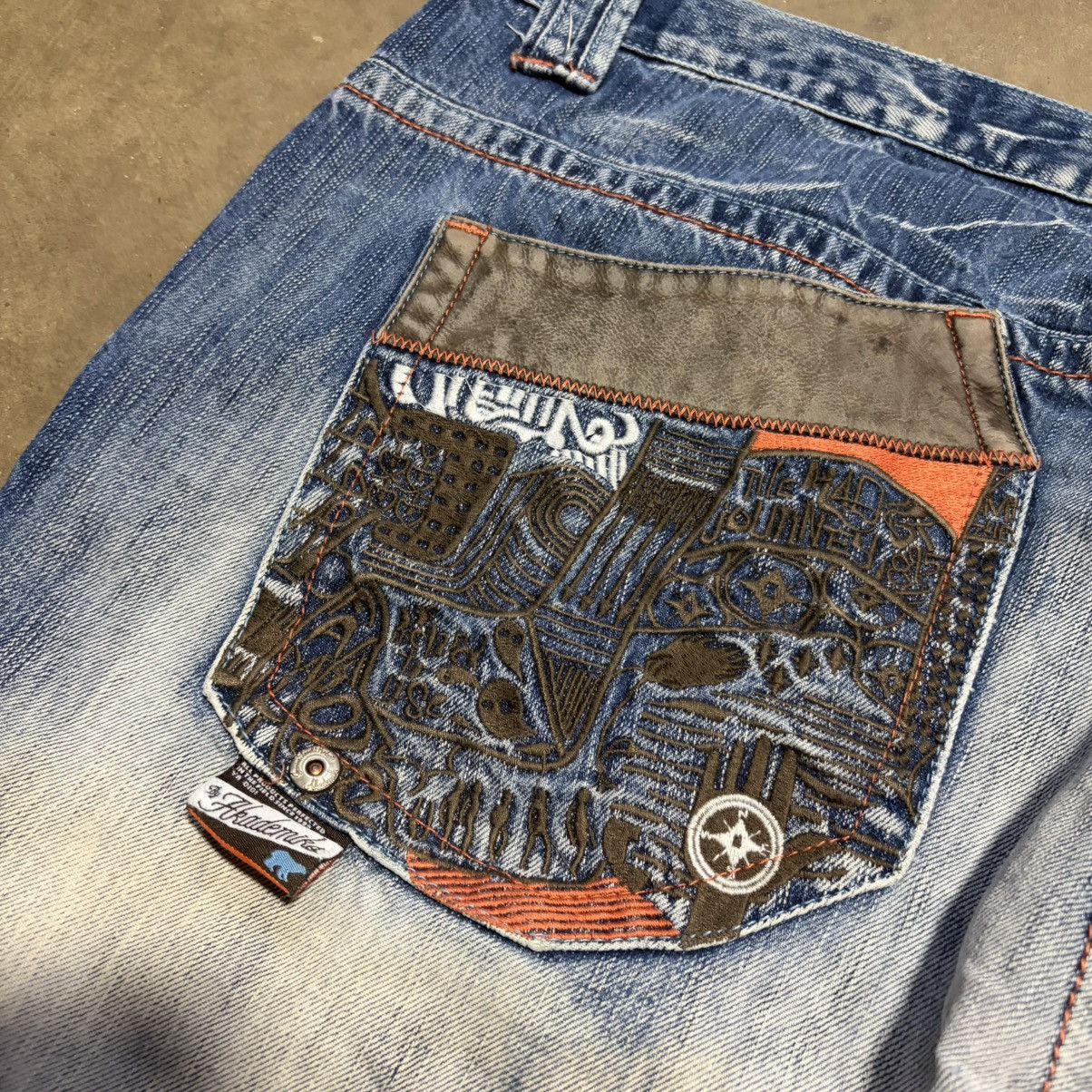 Akademiks Vintage Akademiks Denim Jeans Wide Leg Baggy Skater Y2K JNCO Size US 42 / EU 58 - 4 Thumbnail
