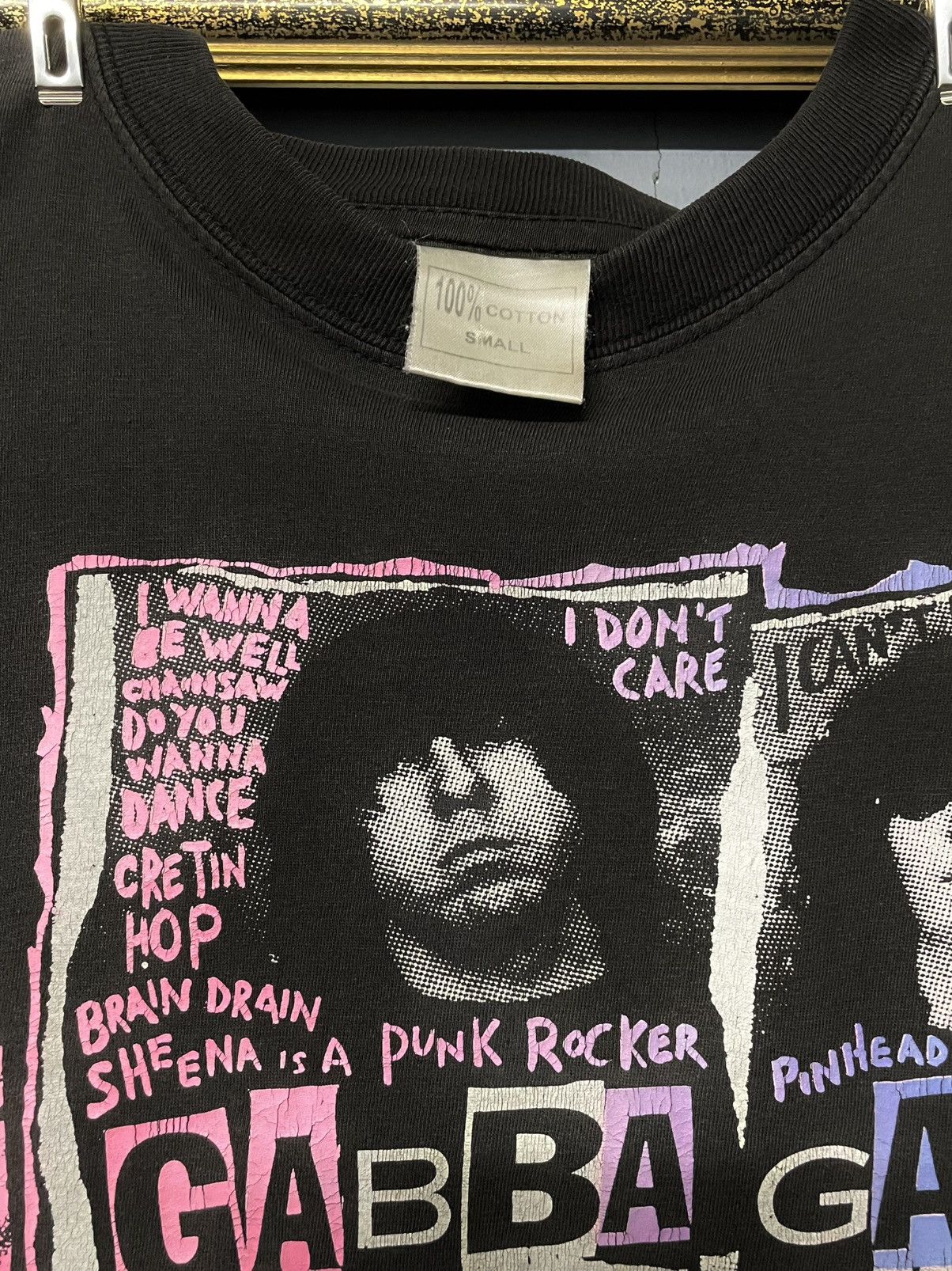 Vintage Vintage 1991 Og Ramones Gabba Gabba Hey Punk Sunfaded Tee Size US S / EU 44-46 / 1 - 10 Thumbnail