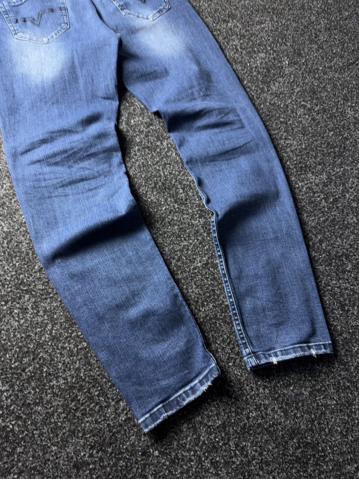 Diesel Luxury Diesel D.N.A. Distressed Blue Jeans Made in Italy Size US 30 / EU 46 - 13 Thumbnail