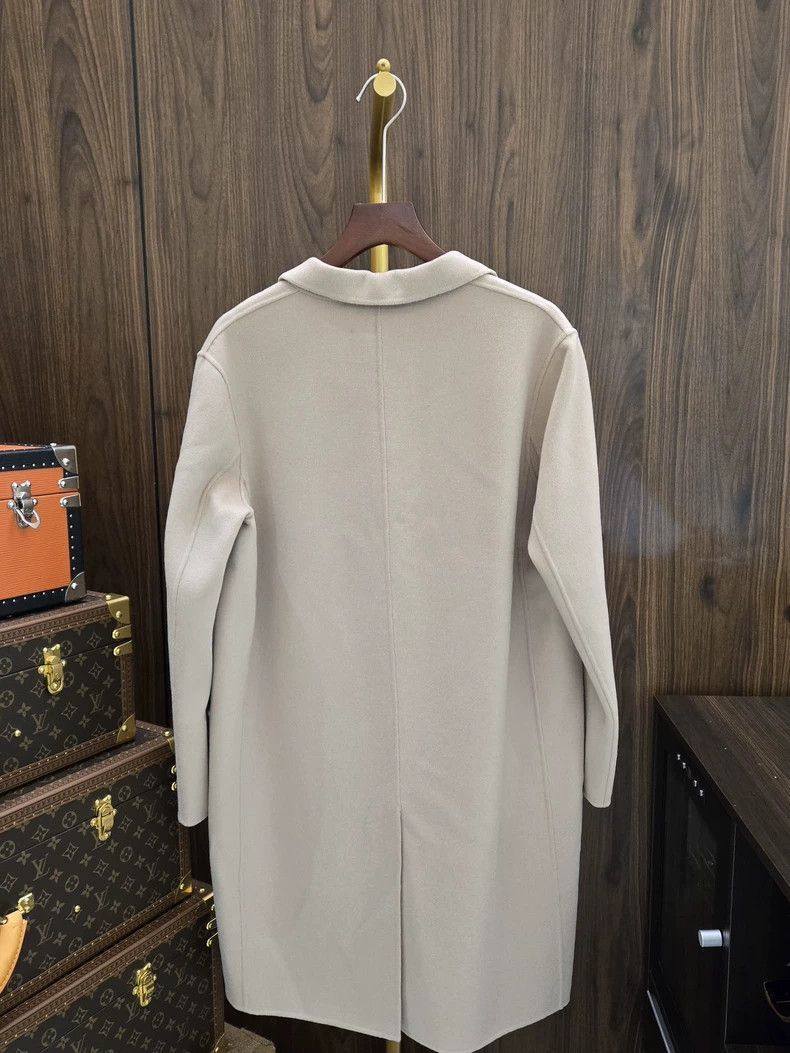 Max Mara Max Mara Lapel single breasted long coat beige Size L / US 10 / IT 46 - 2 Thumbnail