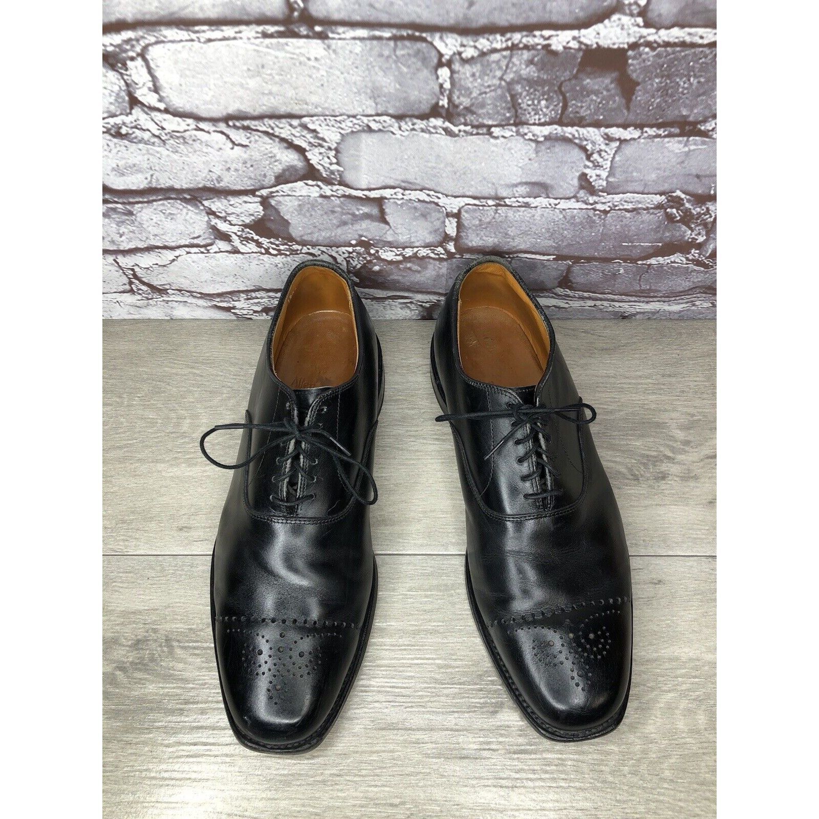 Allen Edmonds Allen Edmonds Dryden Black Leather Cap Toe Oxfords Brogue Sh Size US 10 / EU 43 - 2 Thumbnail