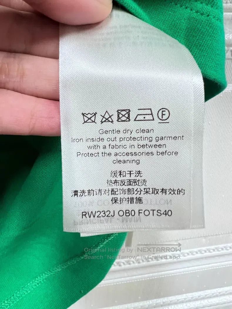 Louis Vuitton Louis Vuitton Green chain logo short sleeve T-shirt Size M / US 6-8 / IT 42-44 - 4 Thumbnail