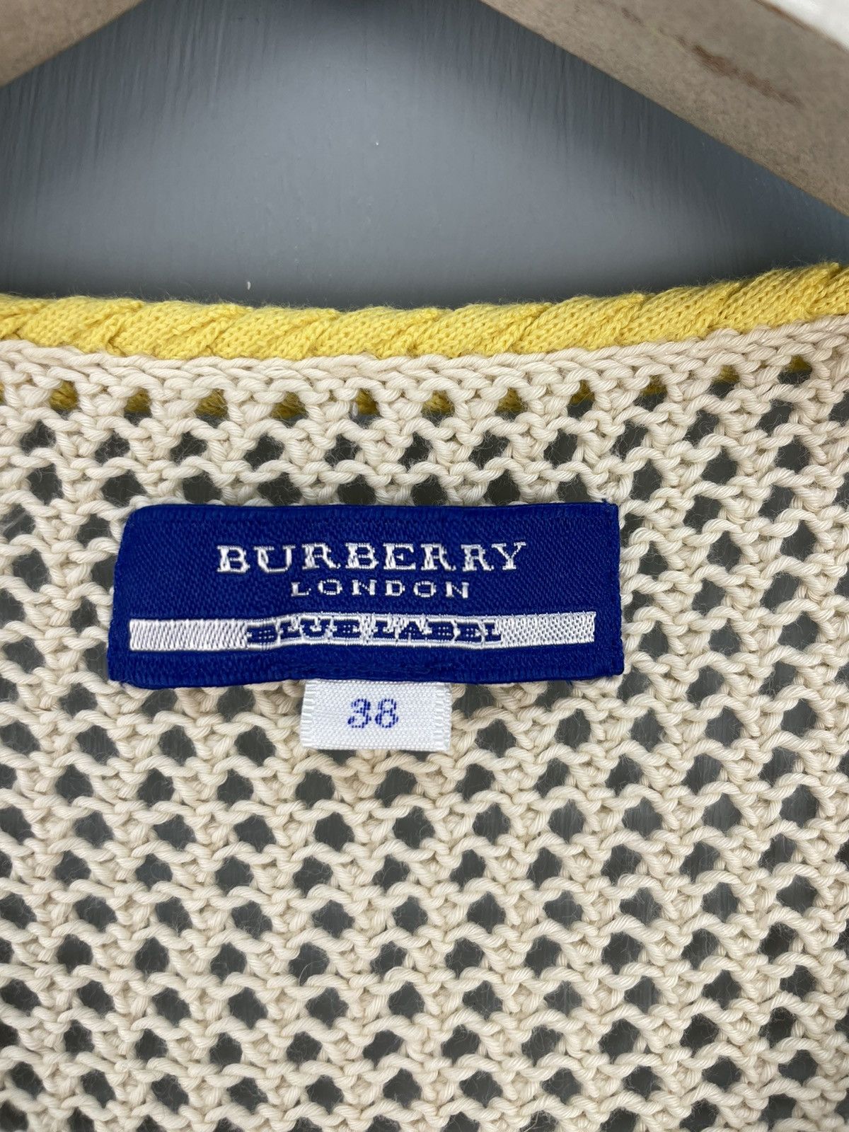 Burberry Burberry Blue Label knitwear Size M / US 6-8 / IT 42-44 - 4 Thumbnail