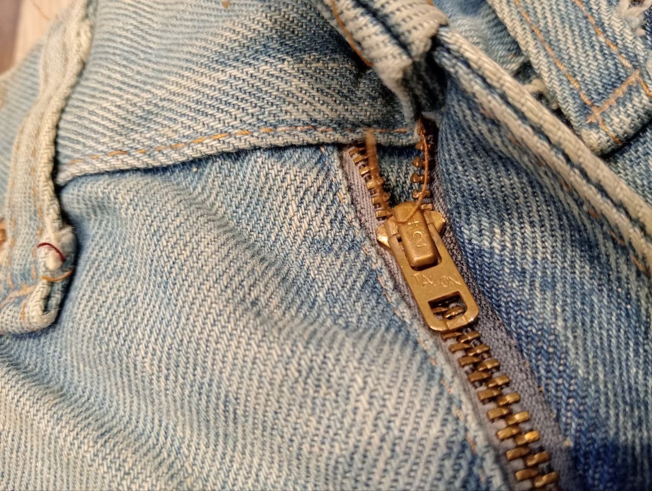 Levi's LEVI'S VINTAGE 517-0917 TOP #8 ORANGE TAB FLARED DENIM Size US 32 / EU 48 - 8 Thumbnail