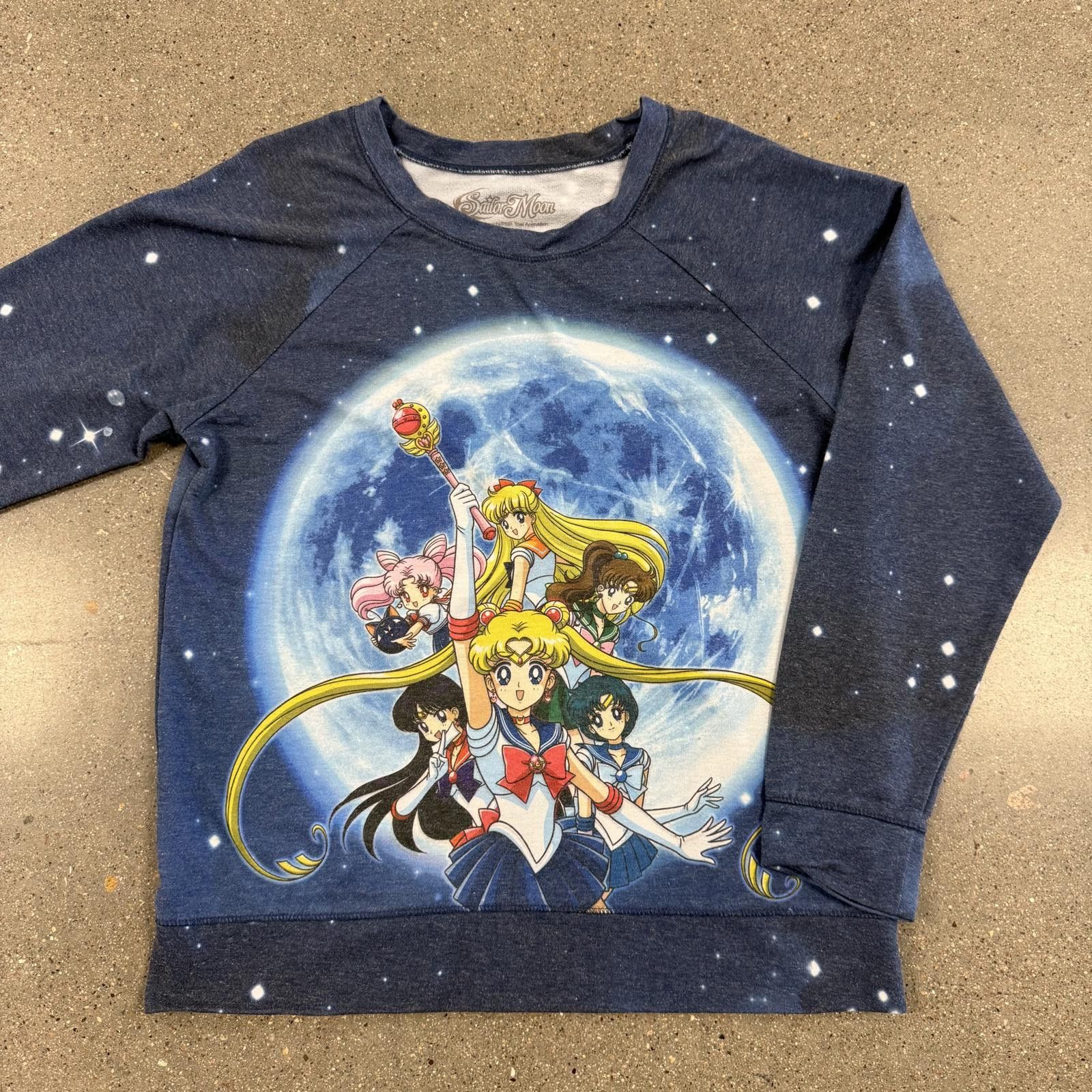 Designer Sailor Moon Crewneck Sweatshirt Youth XL Womens S Size XL / US 12-14 / IT 48-50 - 1 Thumbnail