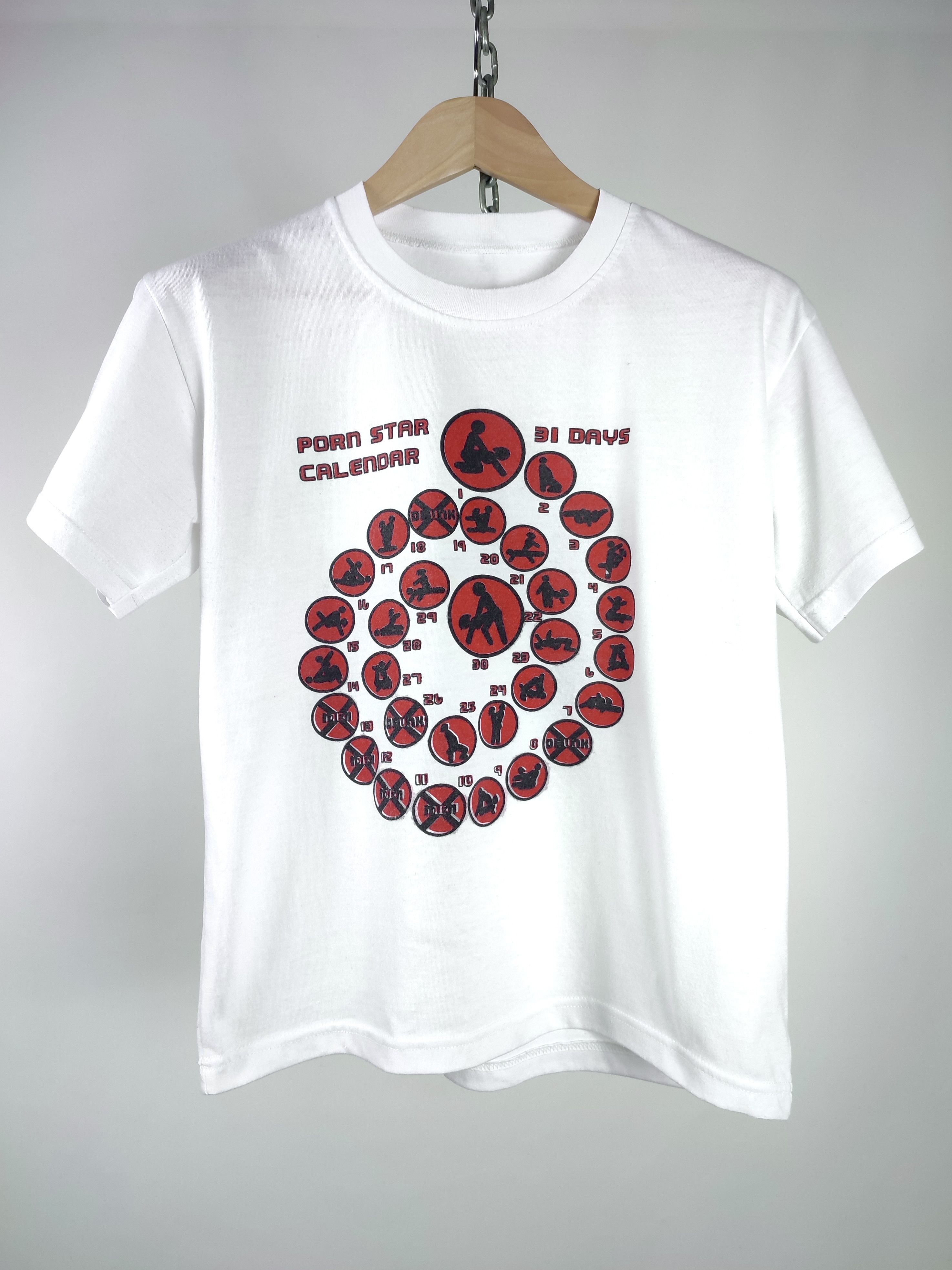Vintage 90s Vintage PornStar Calendar Erotic Funny Graphic T-Shirt Size US S / EU 44-46 / 1 - 5 Thumbnail