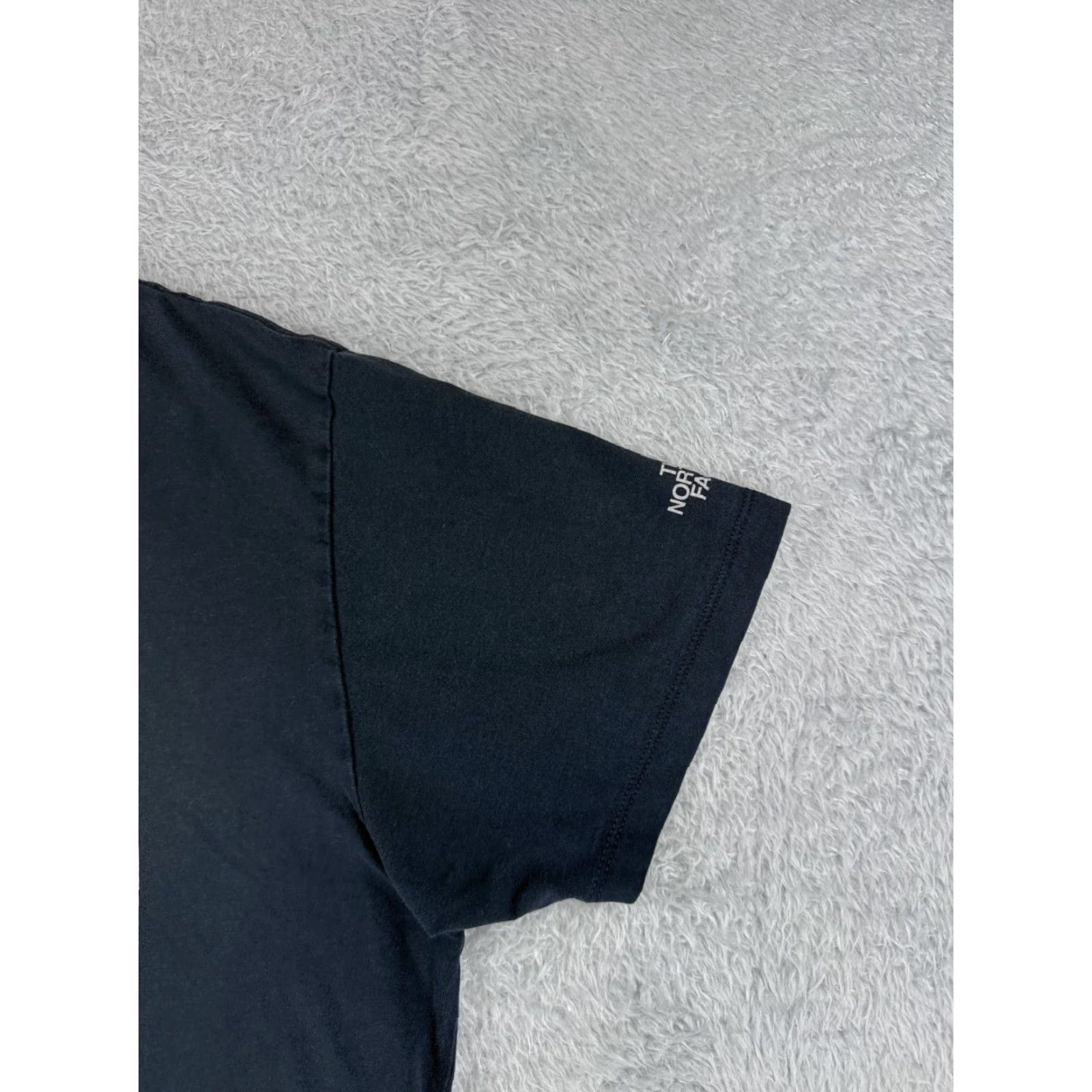 The North Face The North Face Shirt Men Large Black Short Sleeve Crew Cotton Smokey Mountains Size US L / EU 52-54 / 3 - 2 Thumbnail