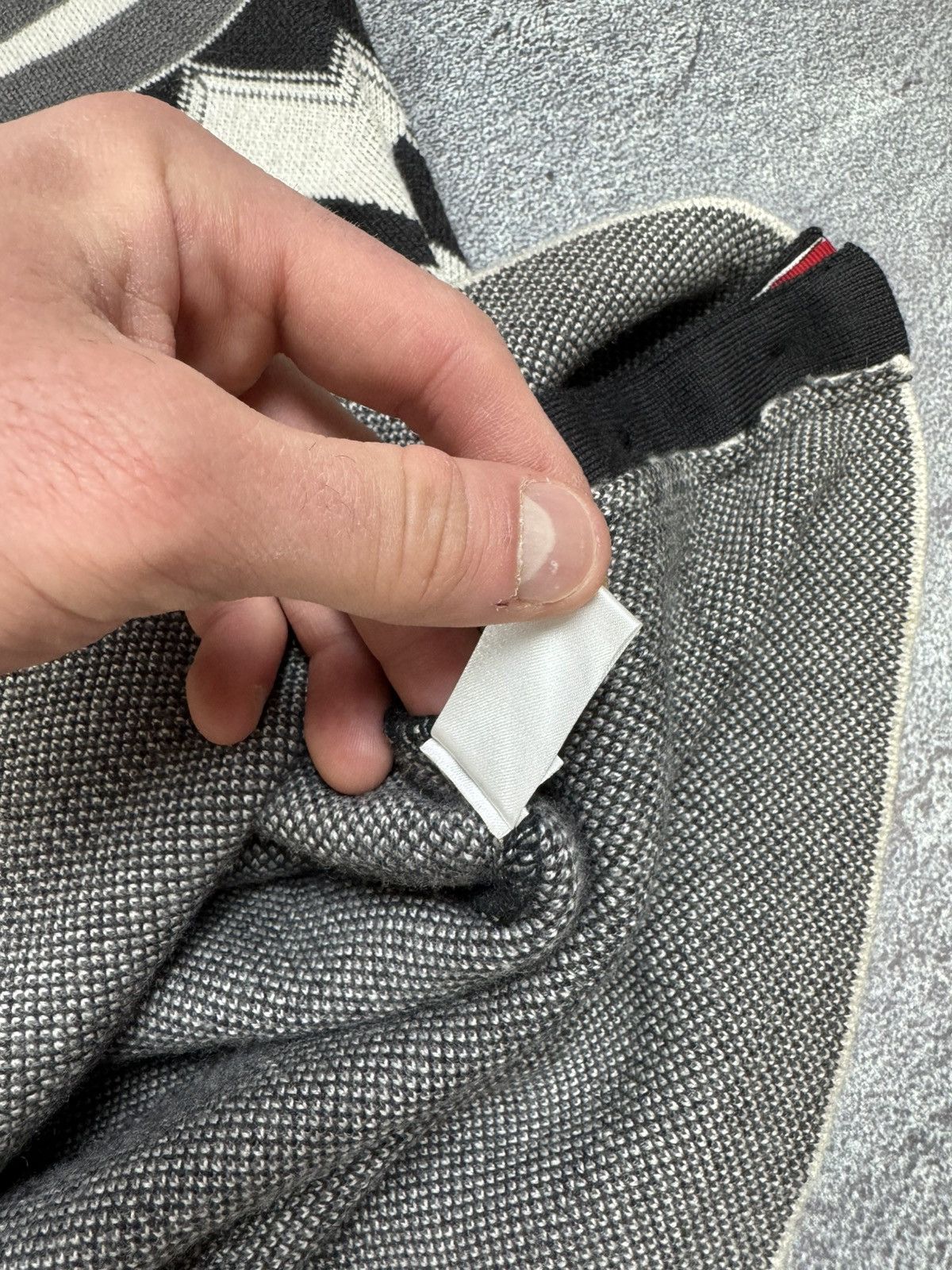 Thom Browne Thom Browne Football Jacquard Cardigan Size 4 Made in Japan Size US XL / EU 56 / 4 - 9 Thumbnail