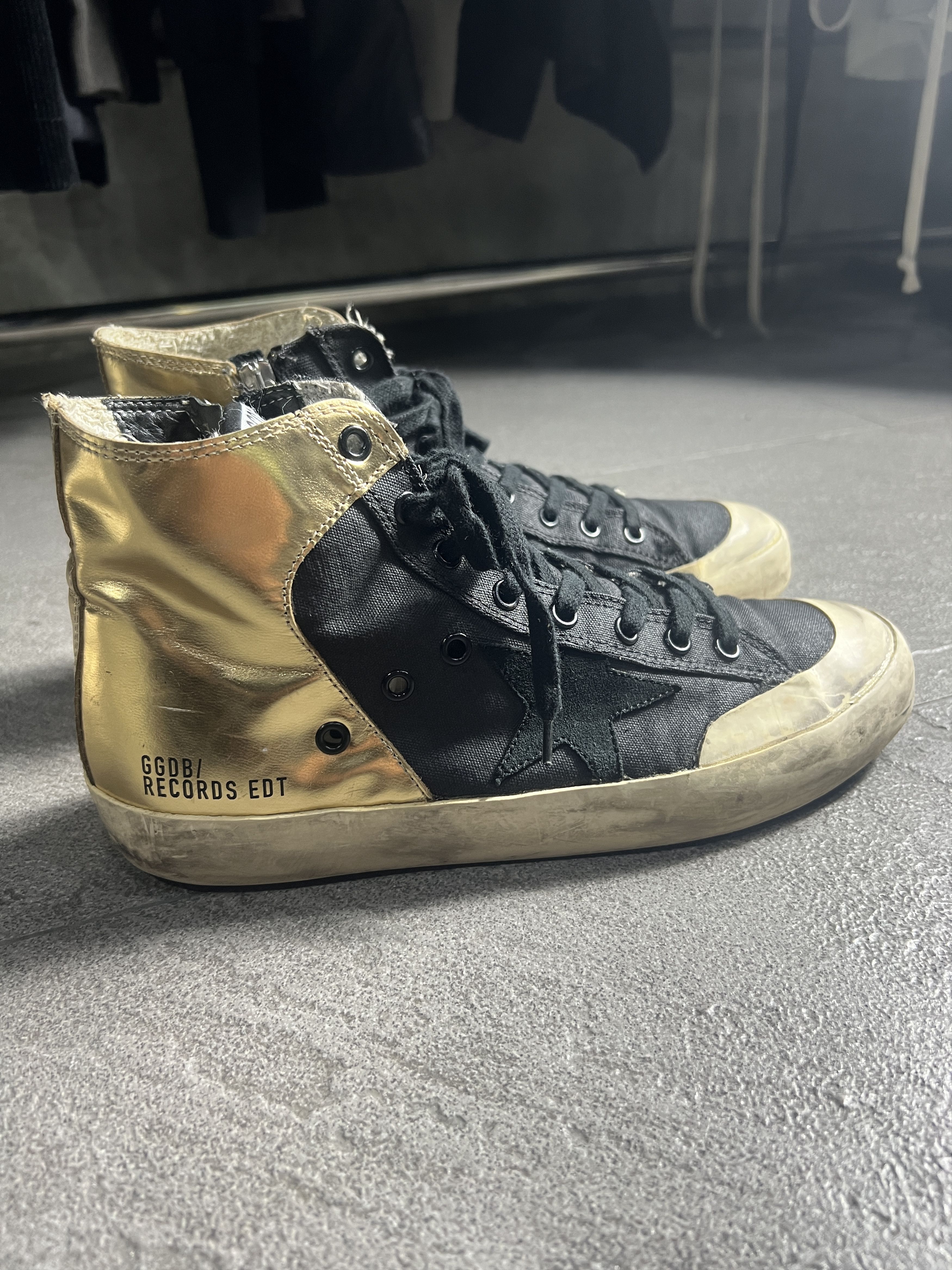 Golden Goose Golden Goose Francy High Gold Records EDT Size 40 Size US 7 / EU 40 - 4 Thumbnail