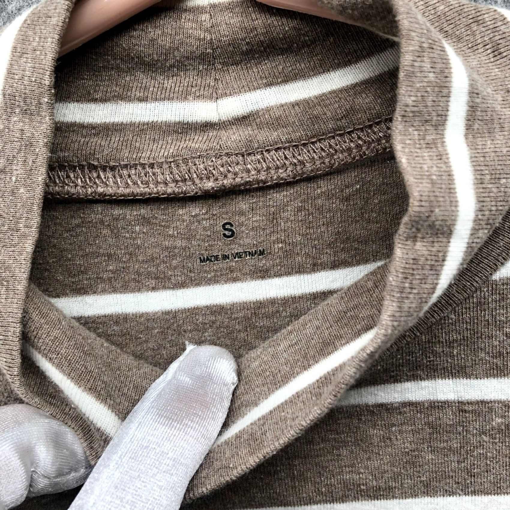 Muji Muji Mock Neck T Shirt Womens S Long Sleeve Striped Light Brown White Stretch Size S / US 4 / IT 40 - 3 Thumbnail