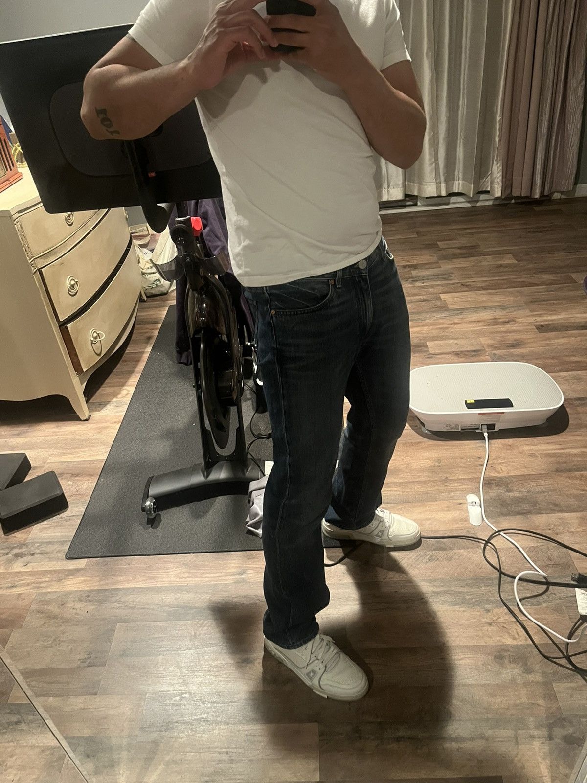 Acne Studios Acne Studios Mic/Vintage Blue Jeans Size 32x32 Size US 32 / EU 48 - 11 Thumbnail