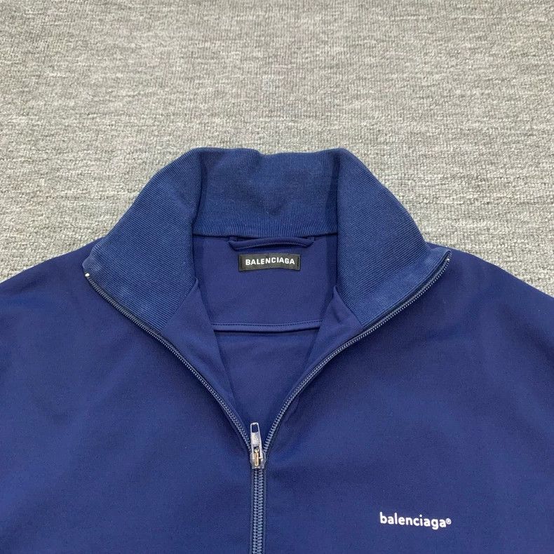 Balenciaga Balenciaga Small blue logo coat Size US M / EU 48-50 / 2 - 3 Thumbnail