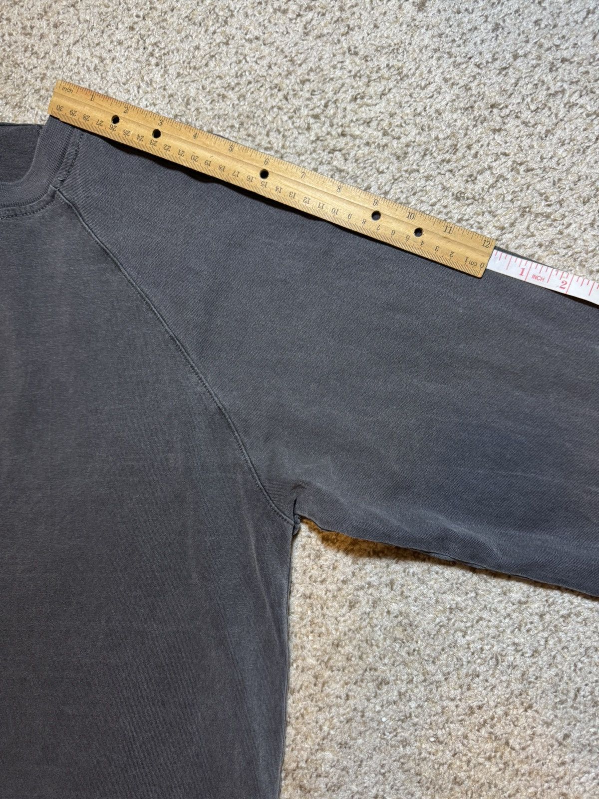 Other DISCONTD Charcoal L/S Raglan Tee Size US S / EU 44-46 / 1 - 10 Thumbnail
