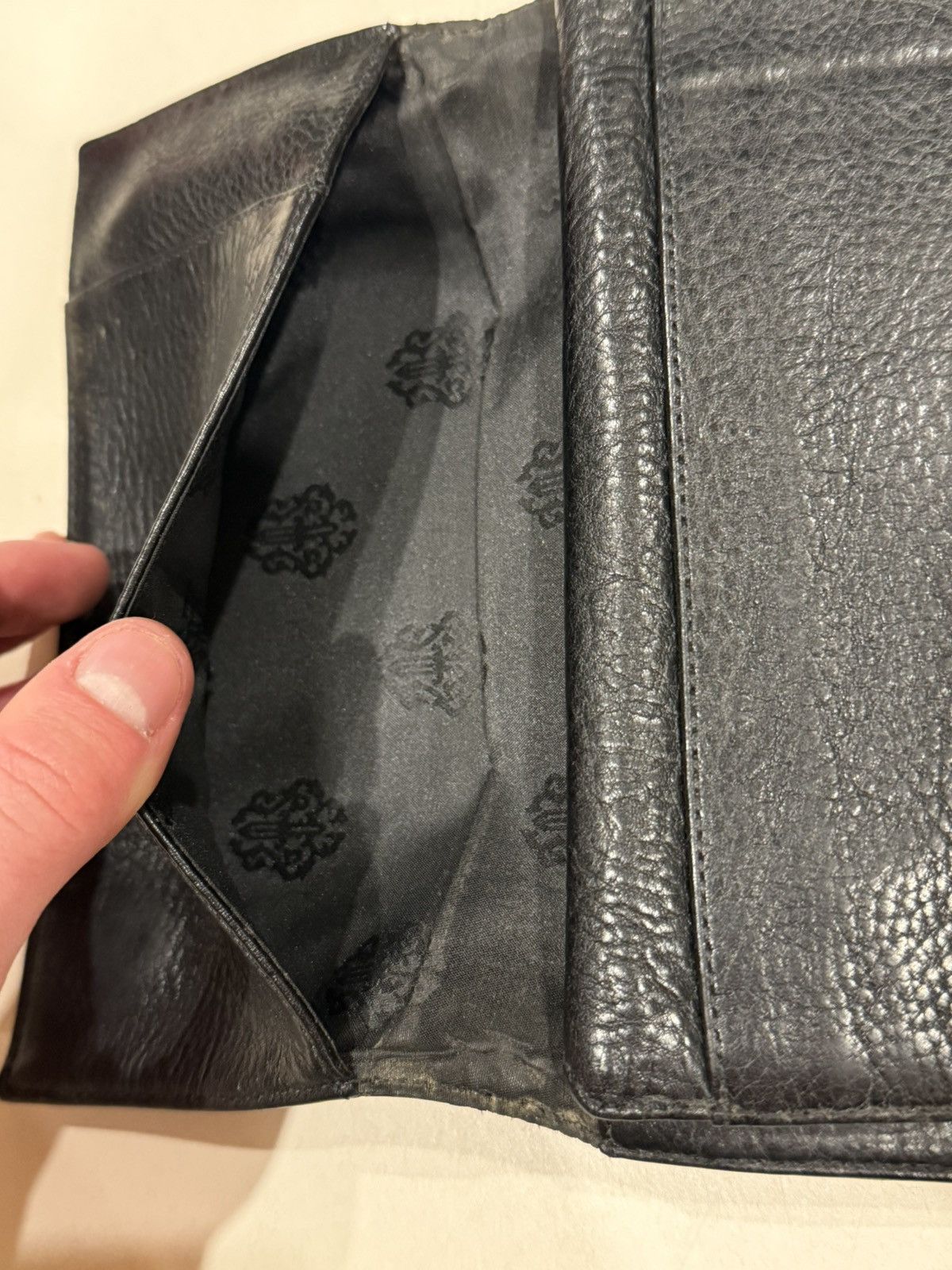 Chrome Hearts Chrome Hearts Black Leather Wave Wallet Silver Cross Balls Size ONE SIZE - 14 Thumbnail
