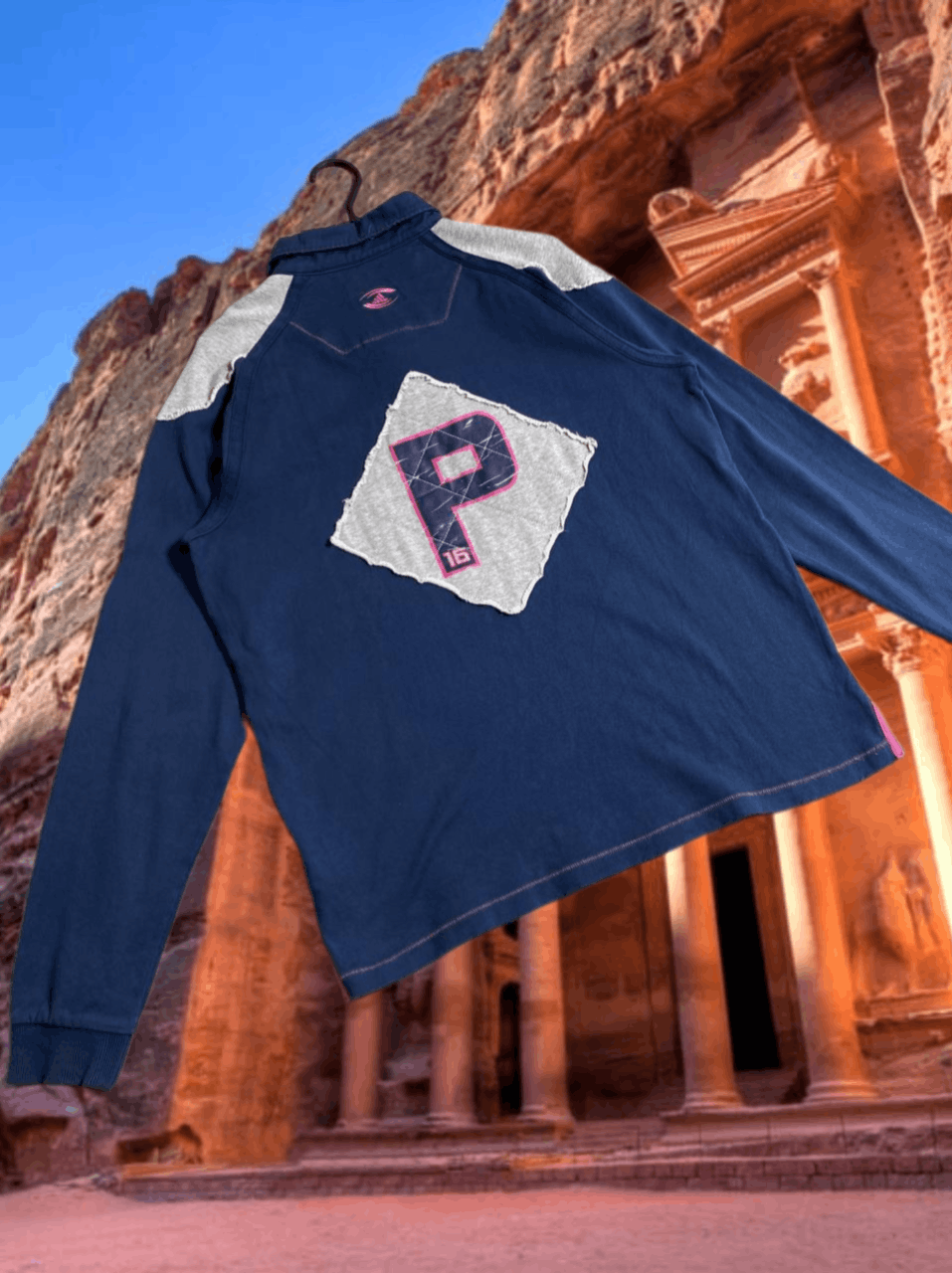Adidas × Vintage Vintage Adidas 00s Box Big Logo Navy Crewneck Sweatshirt Size US XXL / EU 58 / 5 - 1 Thumbnail