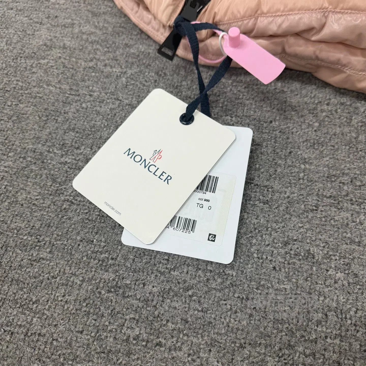 Moncler Moncler Miriel Pink Down Jacket. Size XS / US 0-2 / IT 36-38 - 6 Thumbnail
