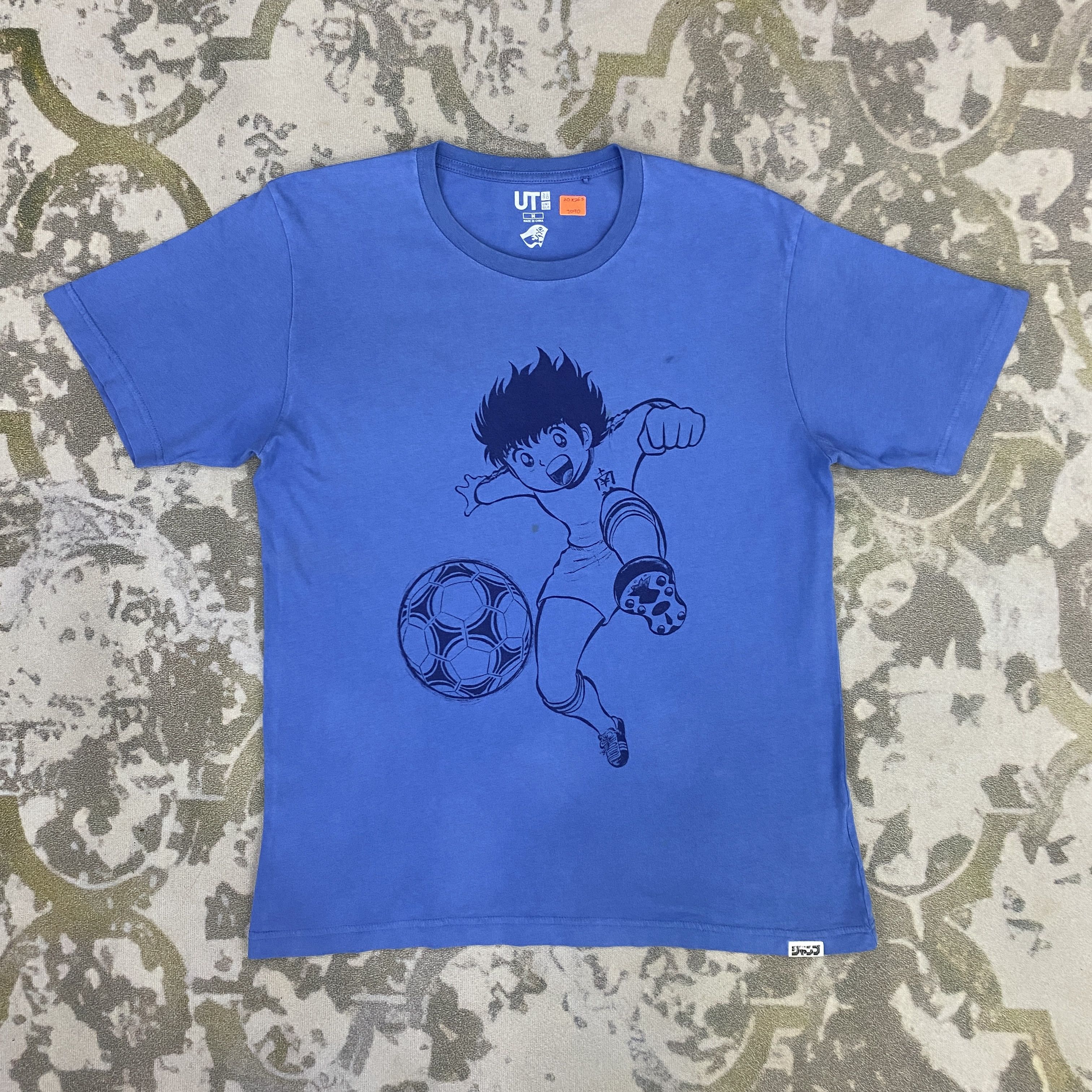 Anime Uniqlo Vintage Anime Captain Tsubasa Tshirt - J090 Size US M / EU 48-50 / 2 - 1 Thumbnail