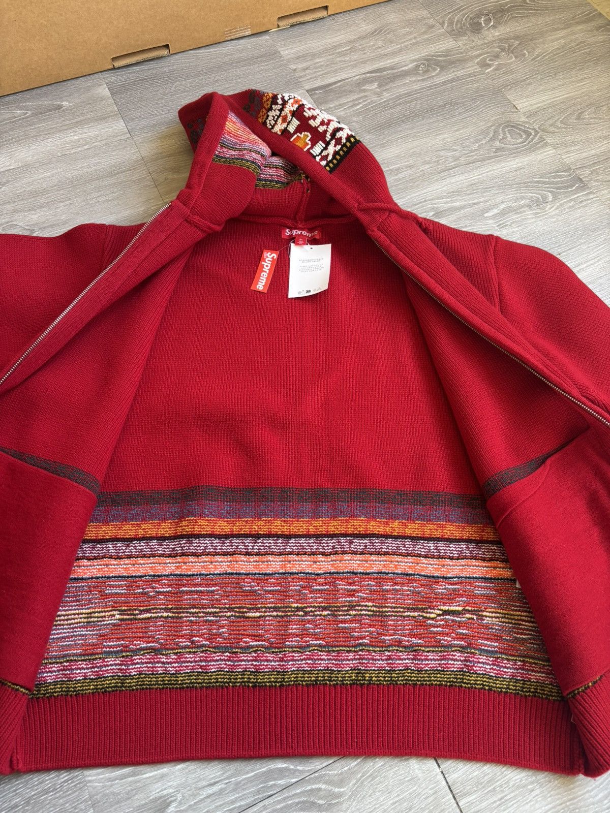 Supreme Supreme Red Beaded Knitted Hoodie Size US XL / EU 56 / 4 - 11 Thumbnail